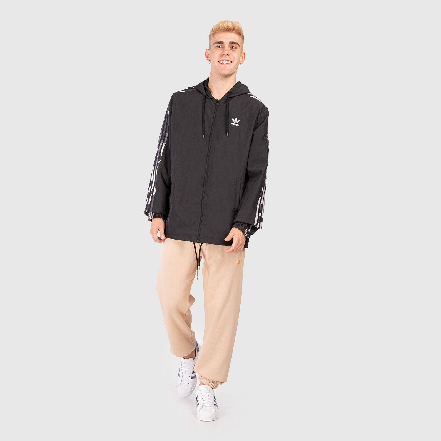 Adidas originals sale radkin windbreaker