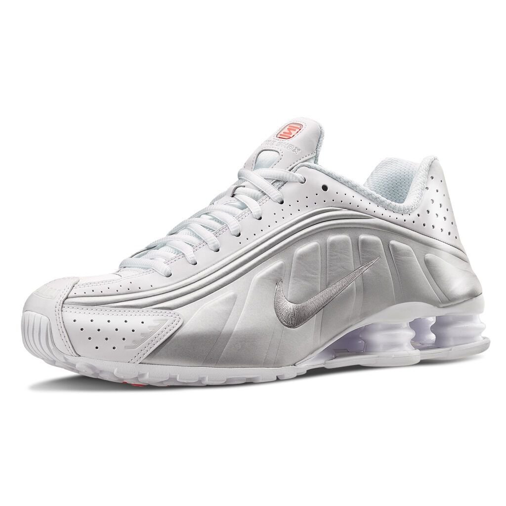 Nike shox bianche e nere hot sale