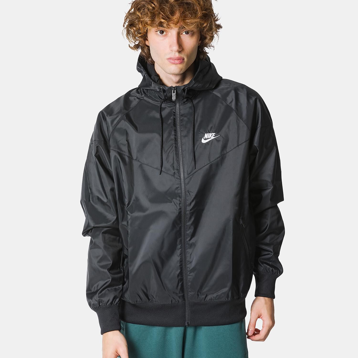 Nike Sportswear Windrunner black jacket AW LAB