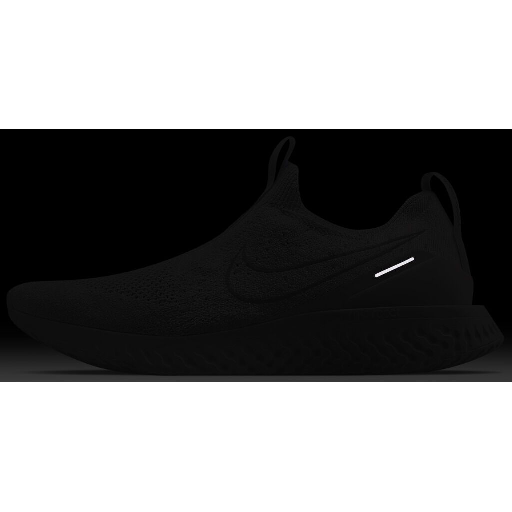 Nike epic phantom react flyknit all black hot sale