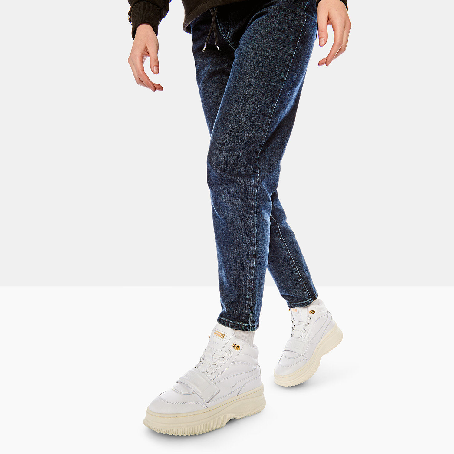 Puma deva deals wit