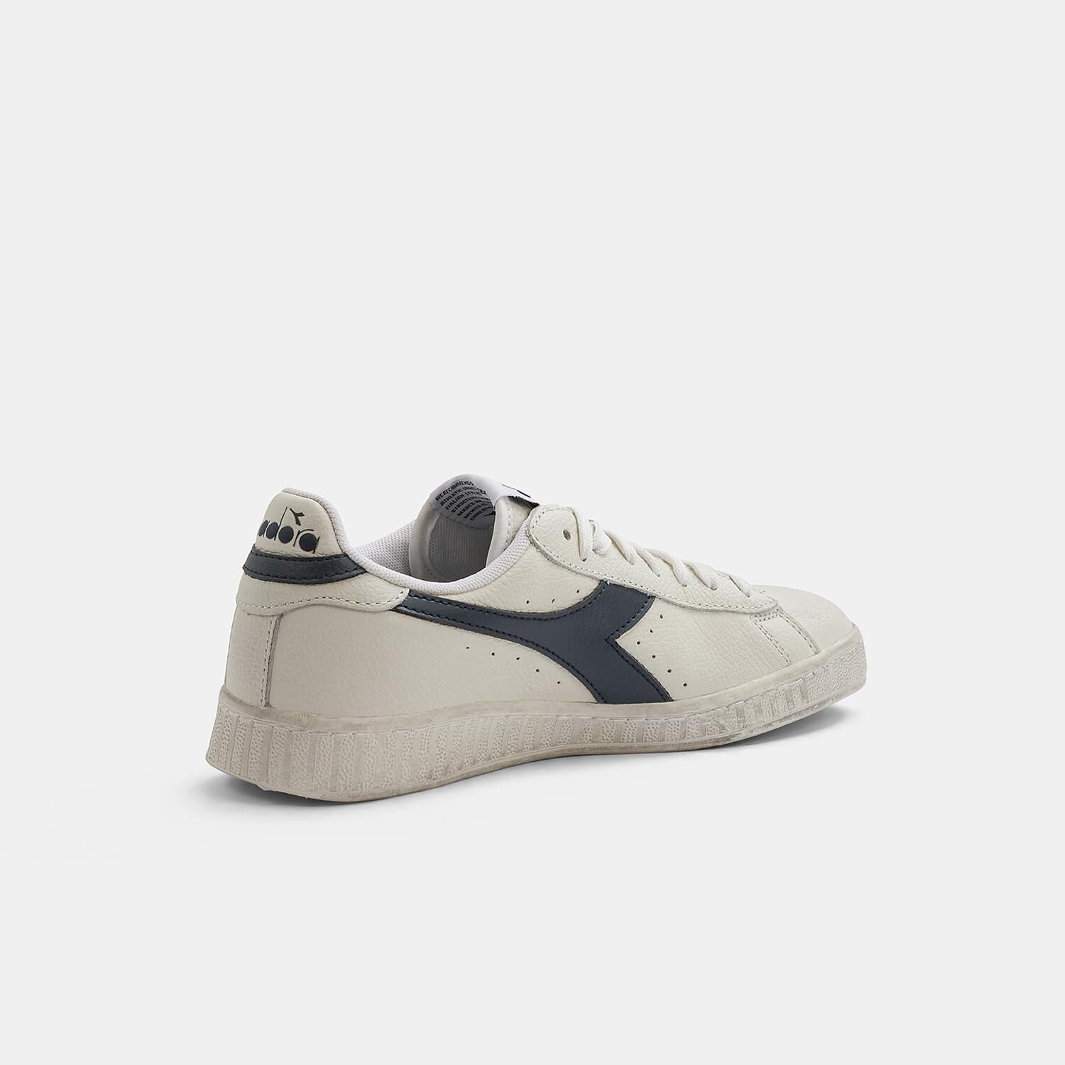 Diadora game deals l low blu