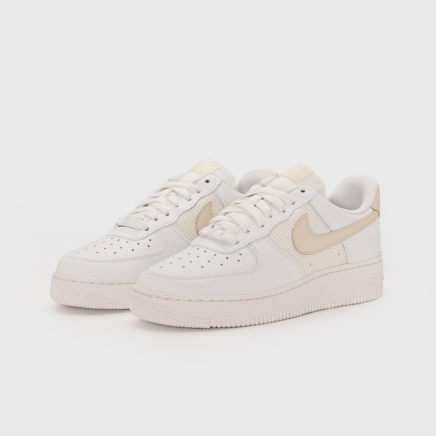 Air force 1 sales beige and white