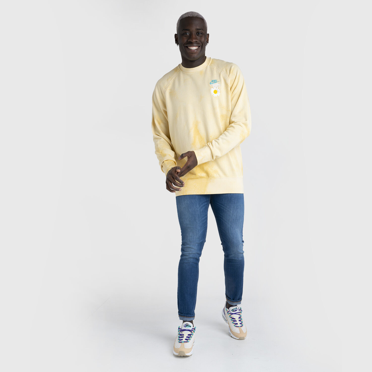 Yellow outlet sweater nike