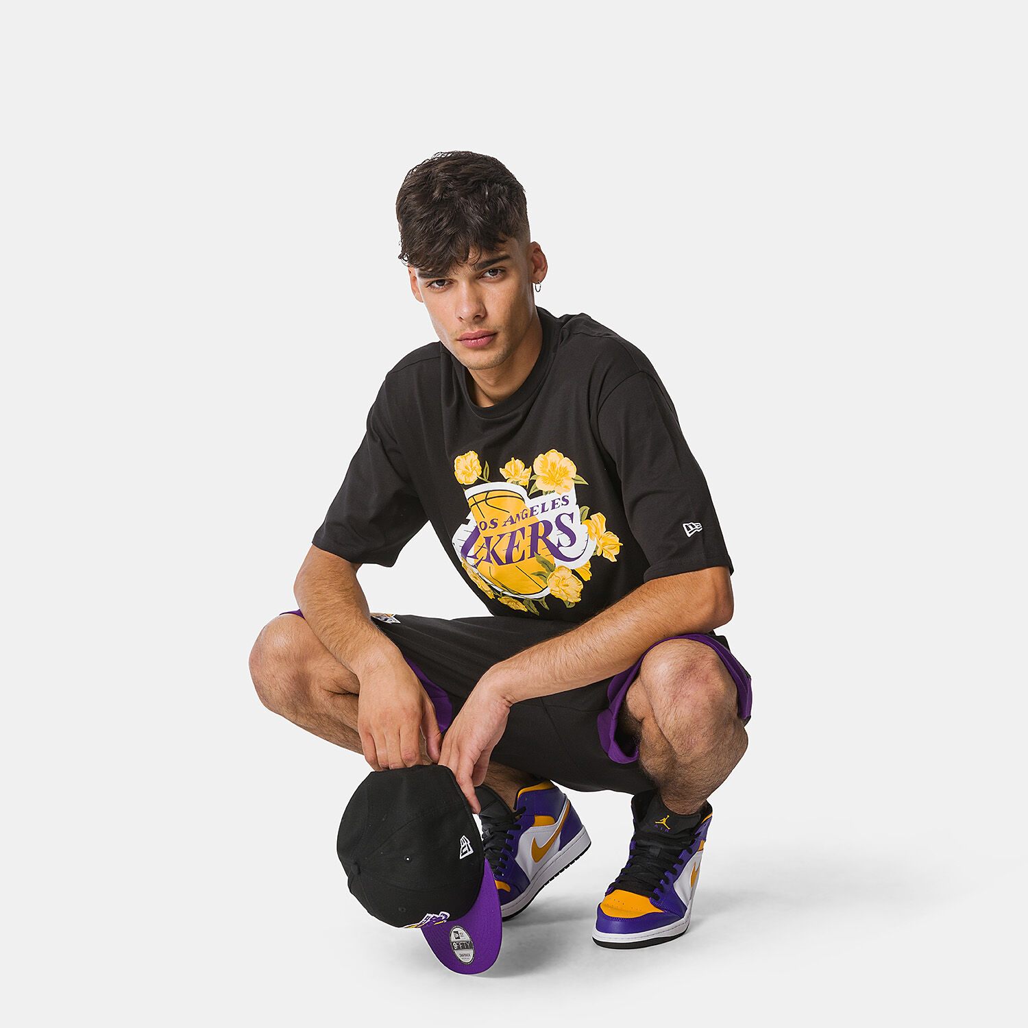 New Era LA Lakers NBA Floral Graphic T shirt black yellow and