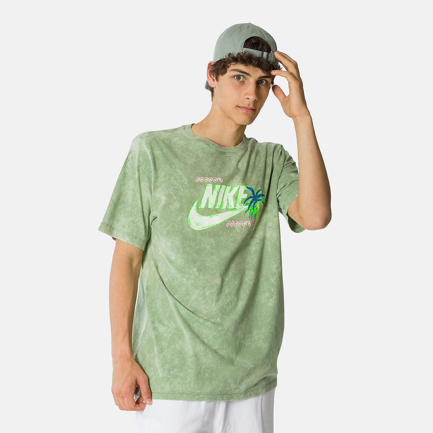 Nike beach shirt 2025