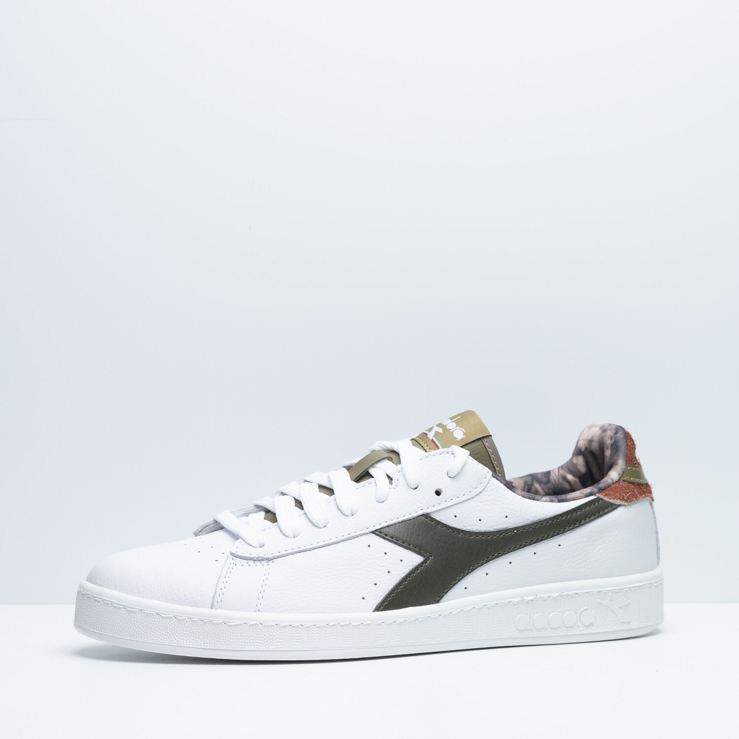 Aw lab diadora shop