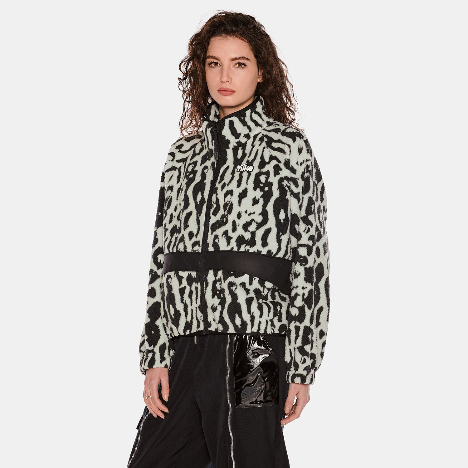 nike nsw animal print sherpa jacket