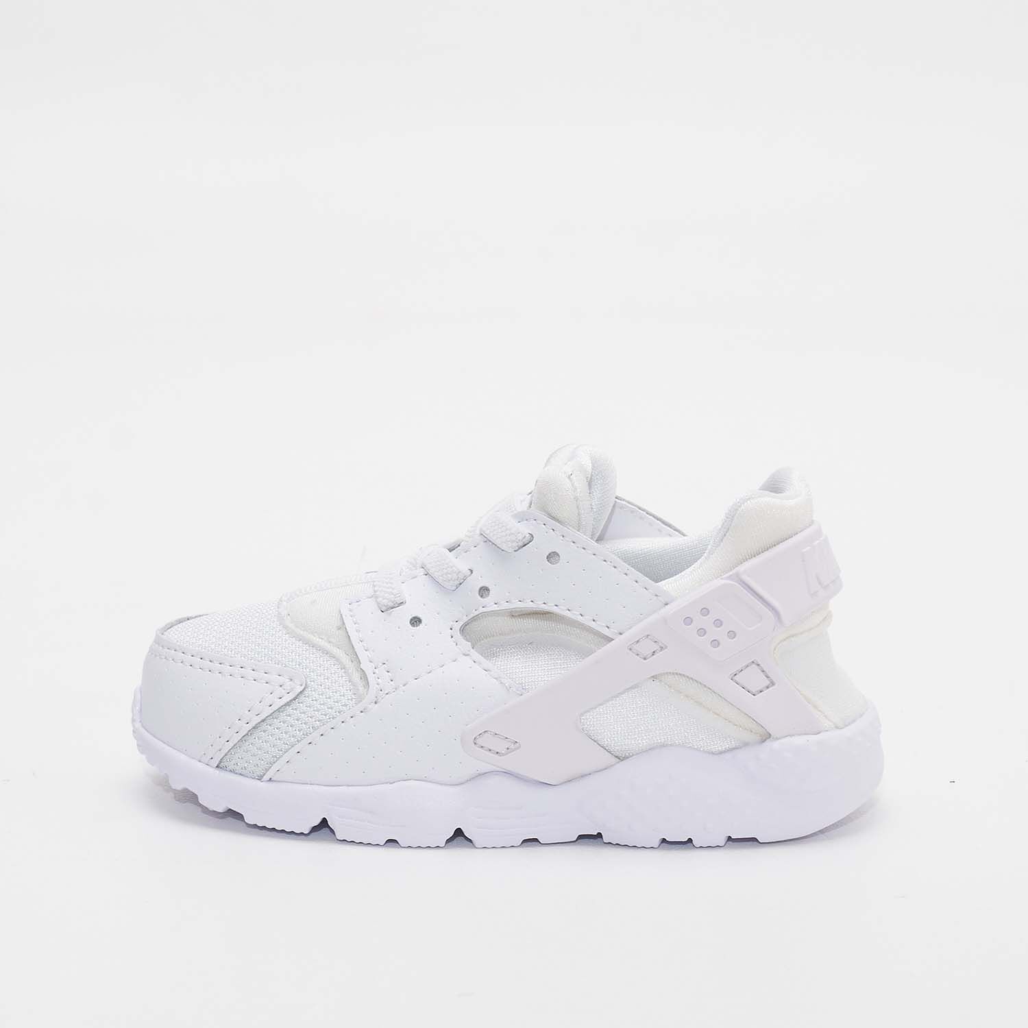 wmns air huarache run snipes