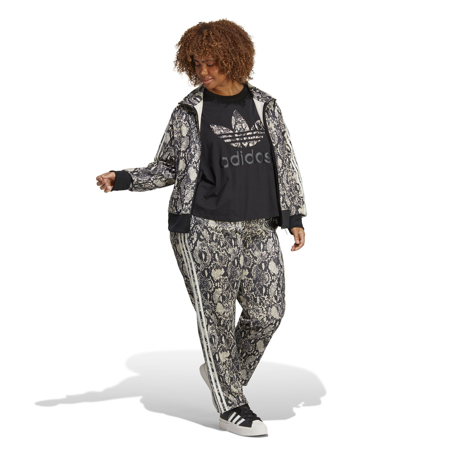 Plus size shop adidas floral tracksuit