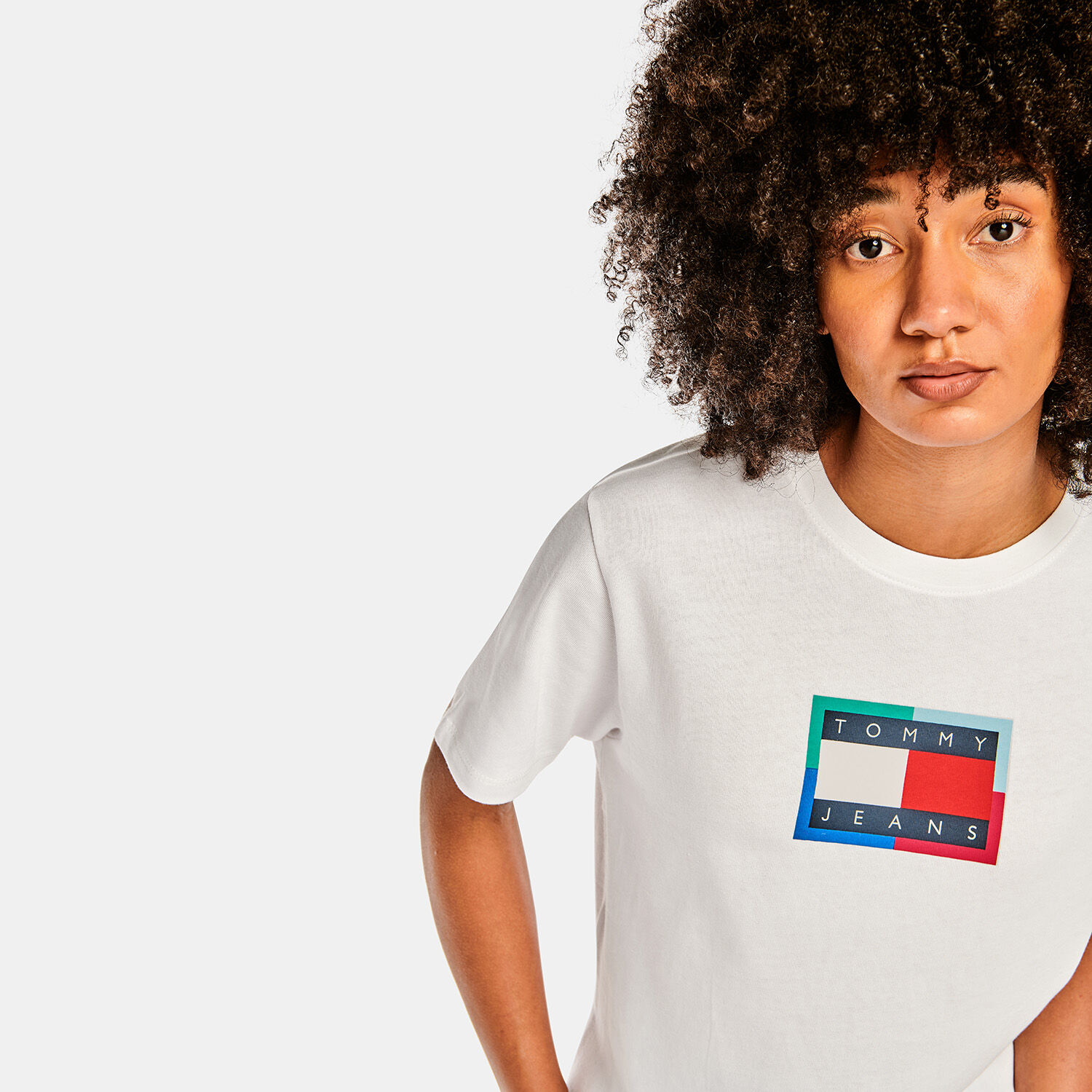 Tommy Hilfiger Jeans TJW Relaxed Multi Flag T shirt white AW LAB