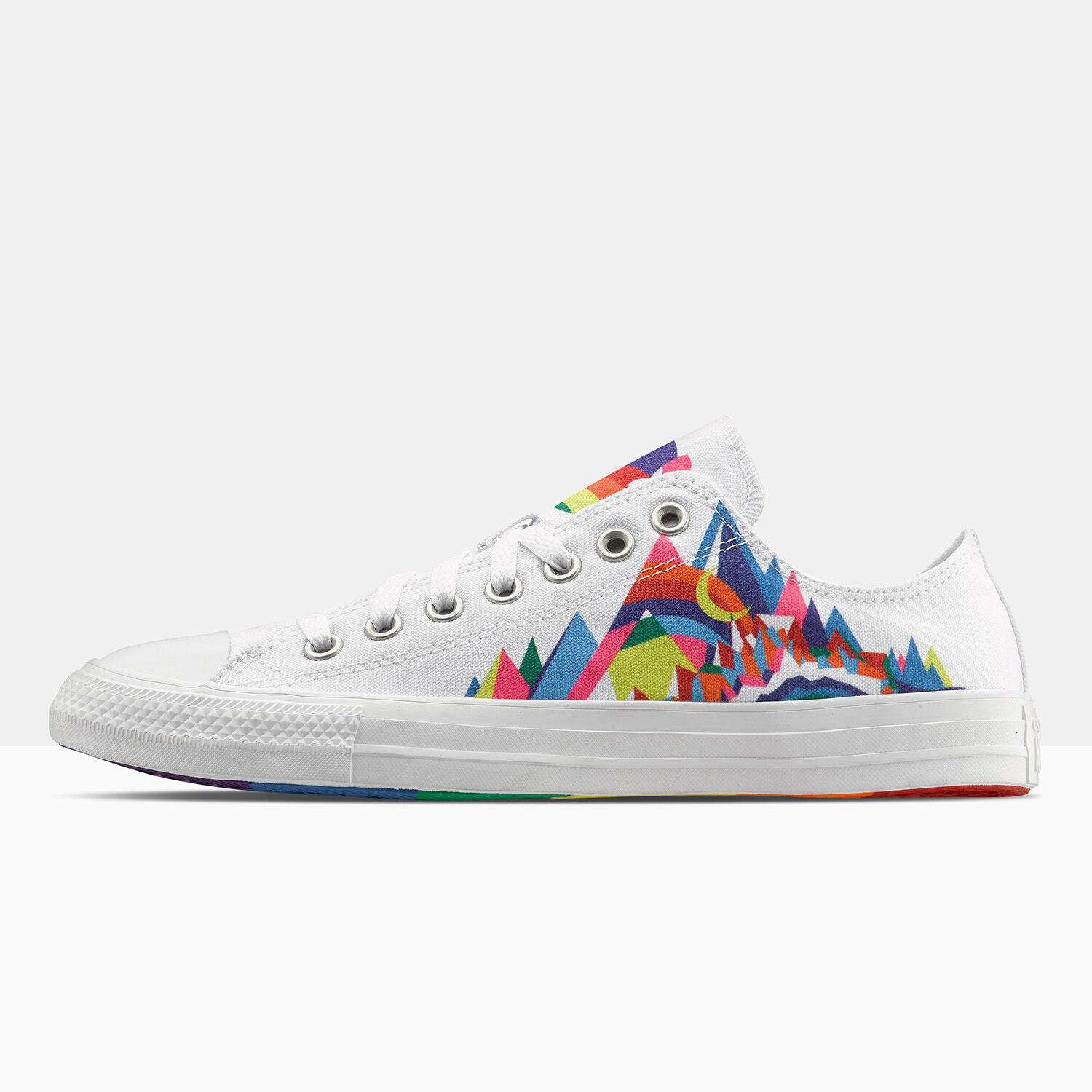 Chuck taylor all star pride 2025 low top