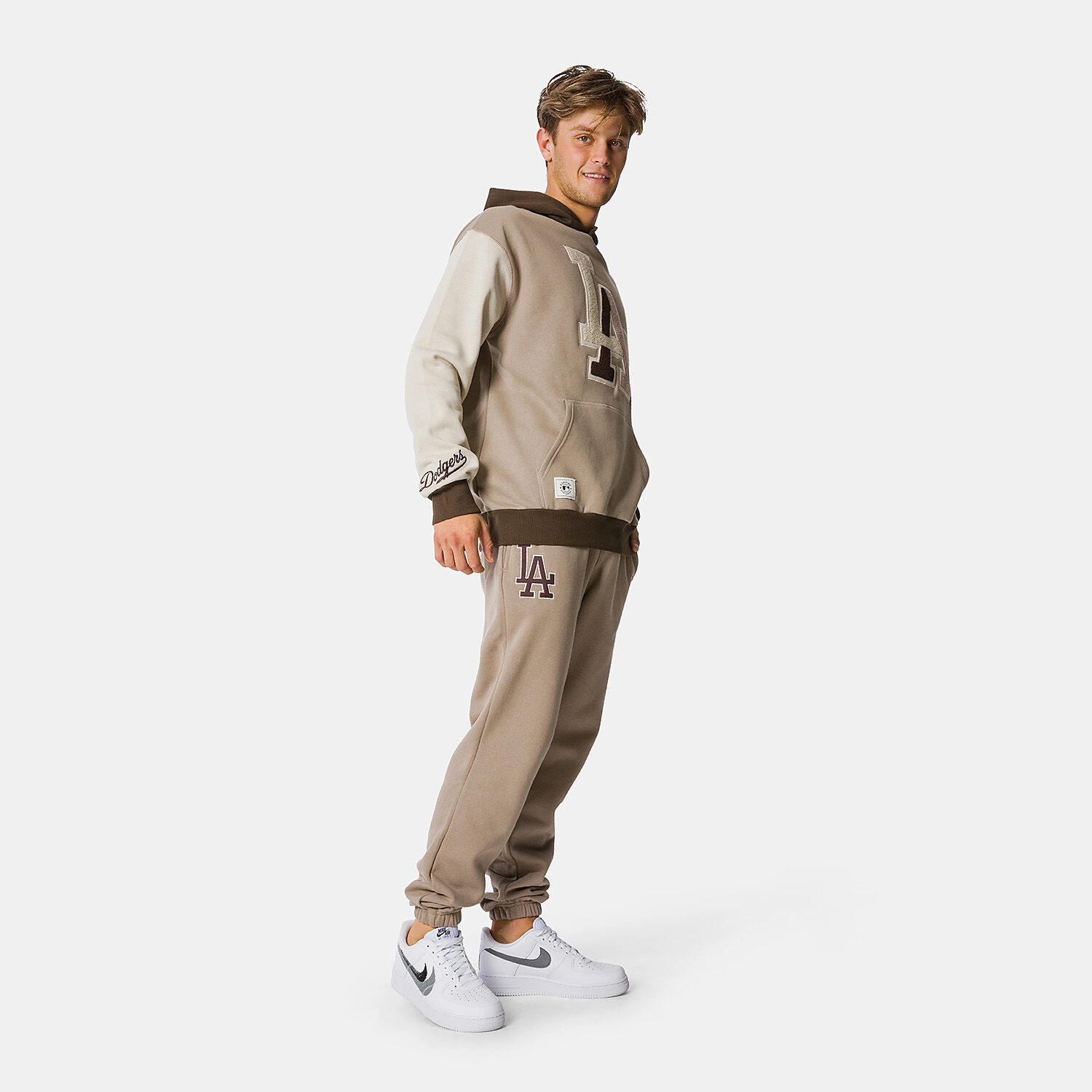 New Era Los Angeles Dodgers pants brown and beige AW LAB