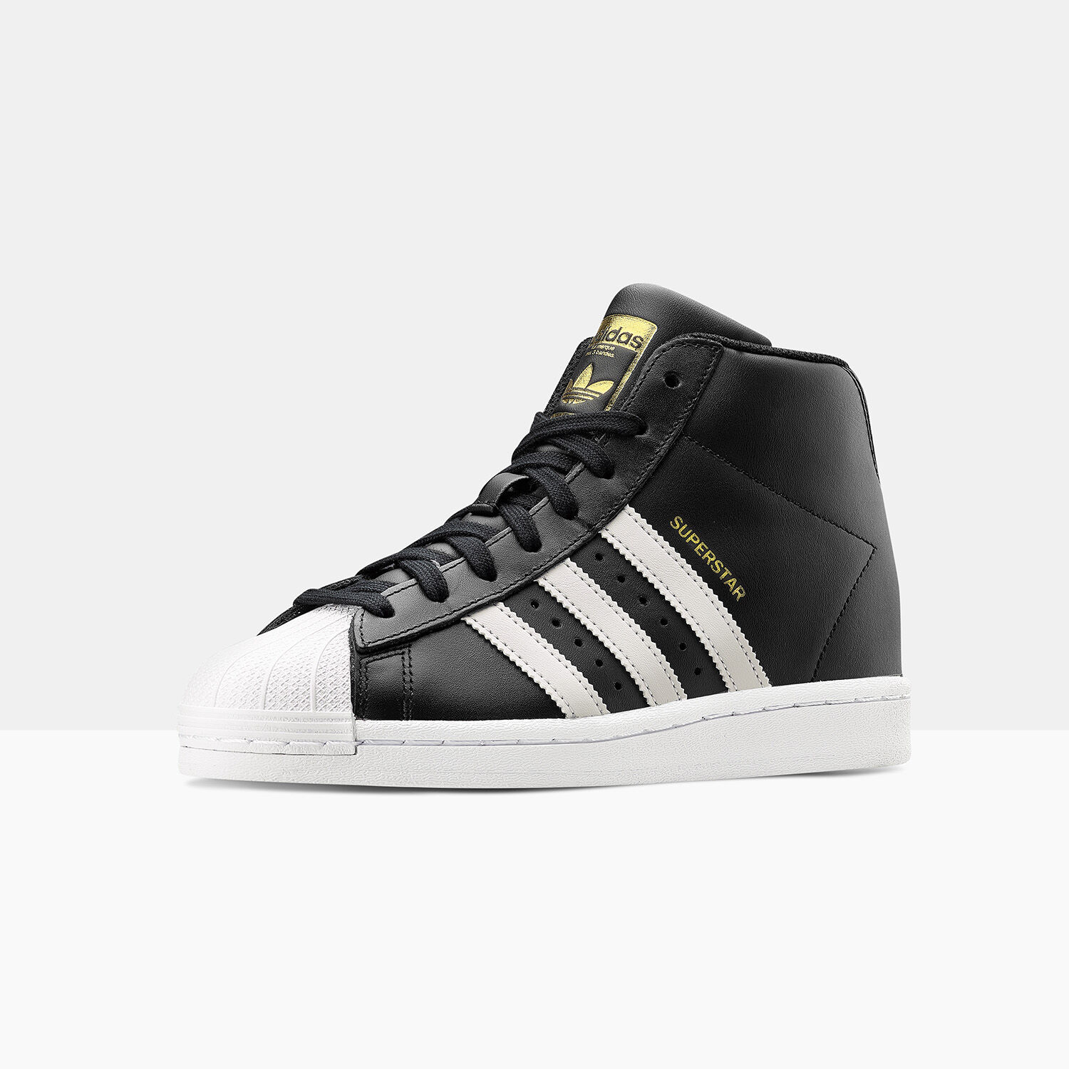 Superstar rialzate store