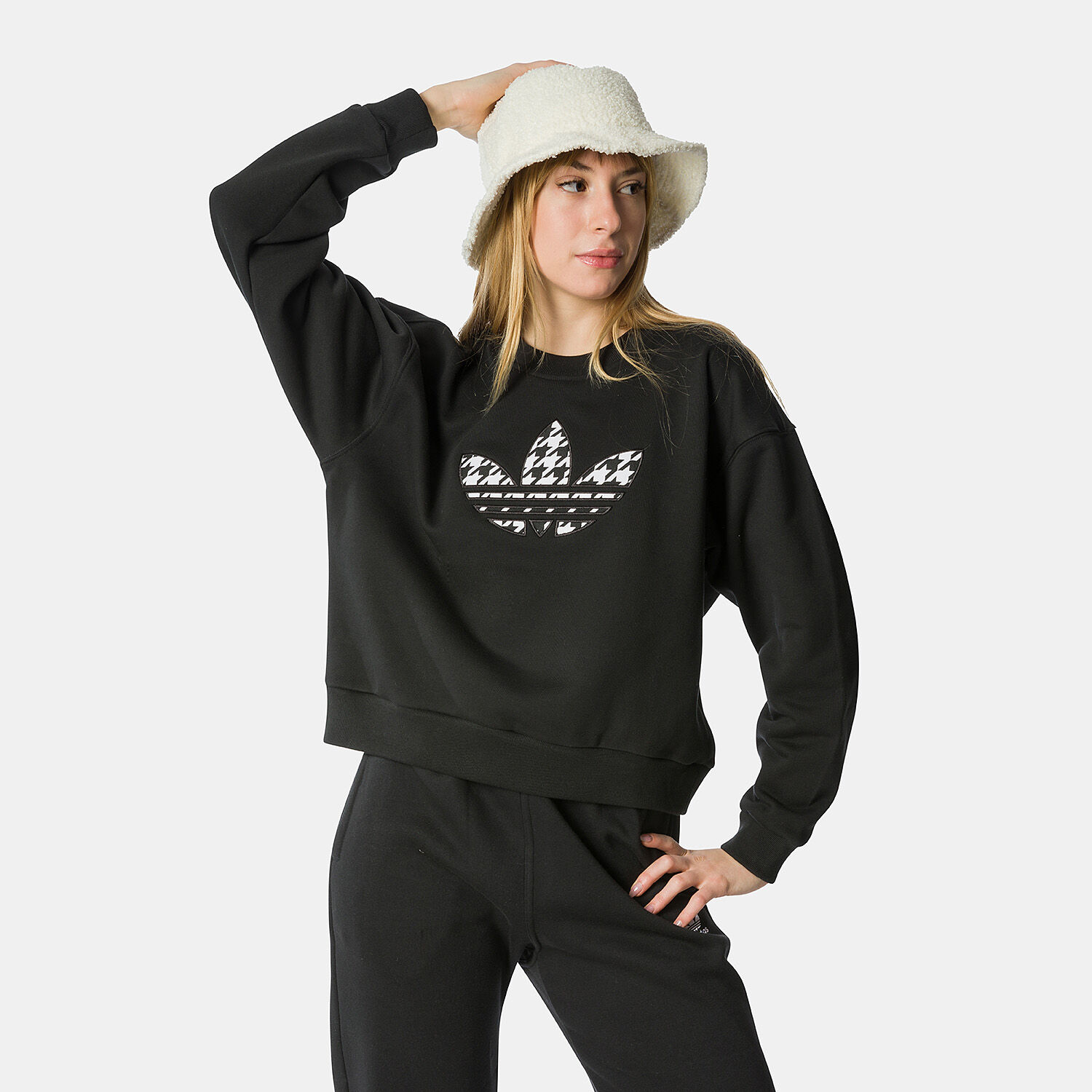 adidas Trefoil Infill Graphic Sweatshirt black and white AW LAB