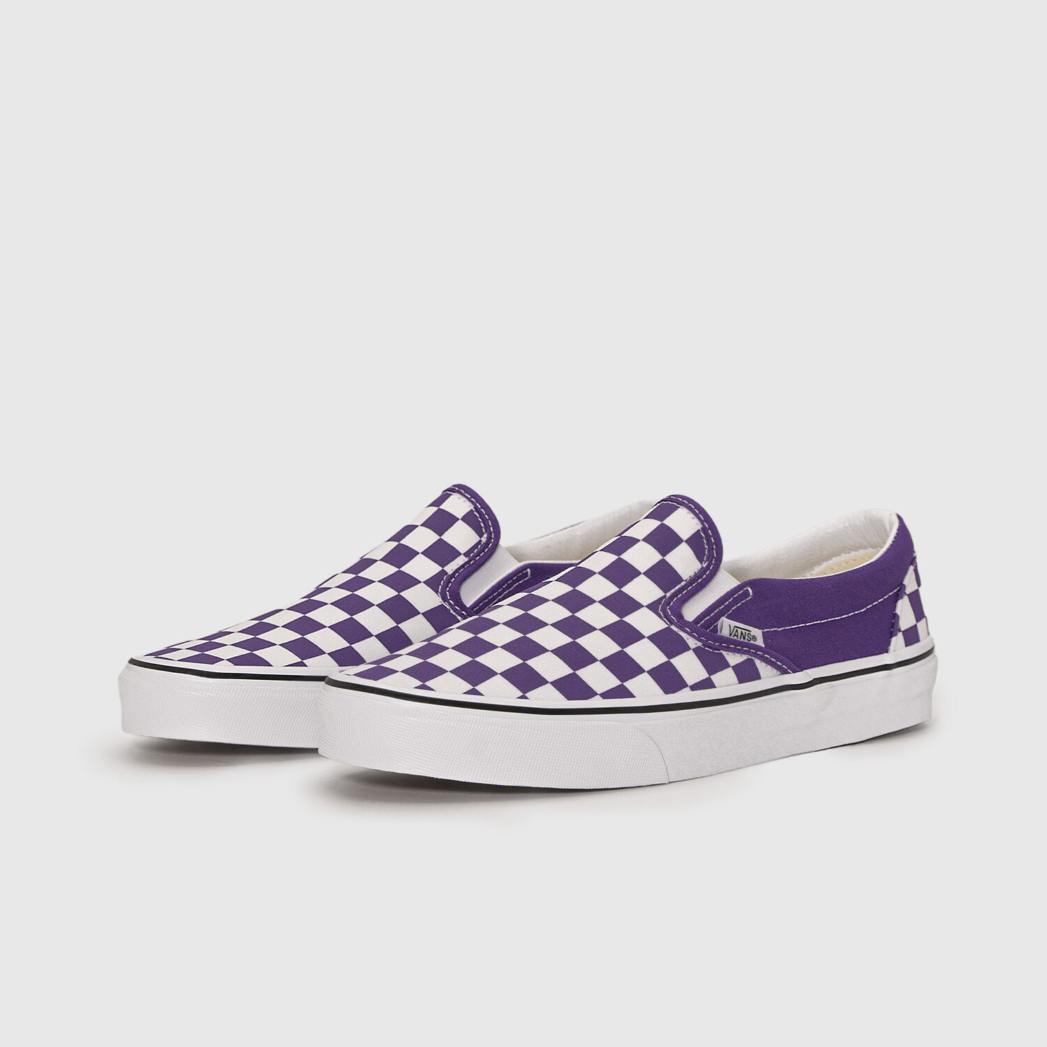 Light purple cheap checkerboard vans