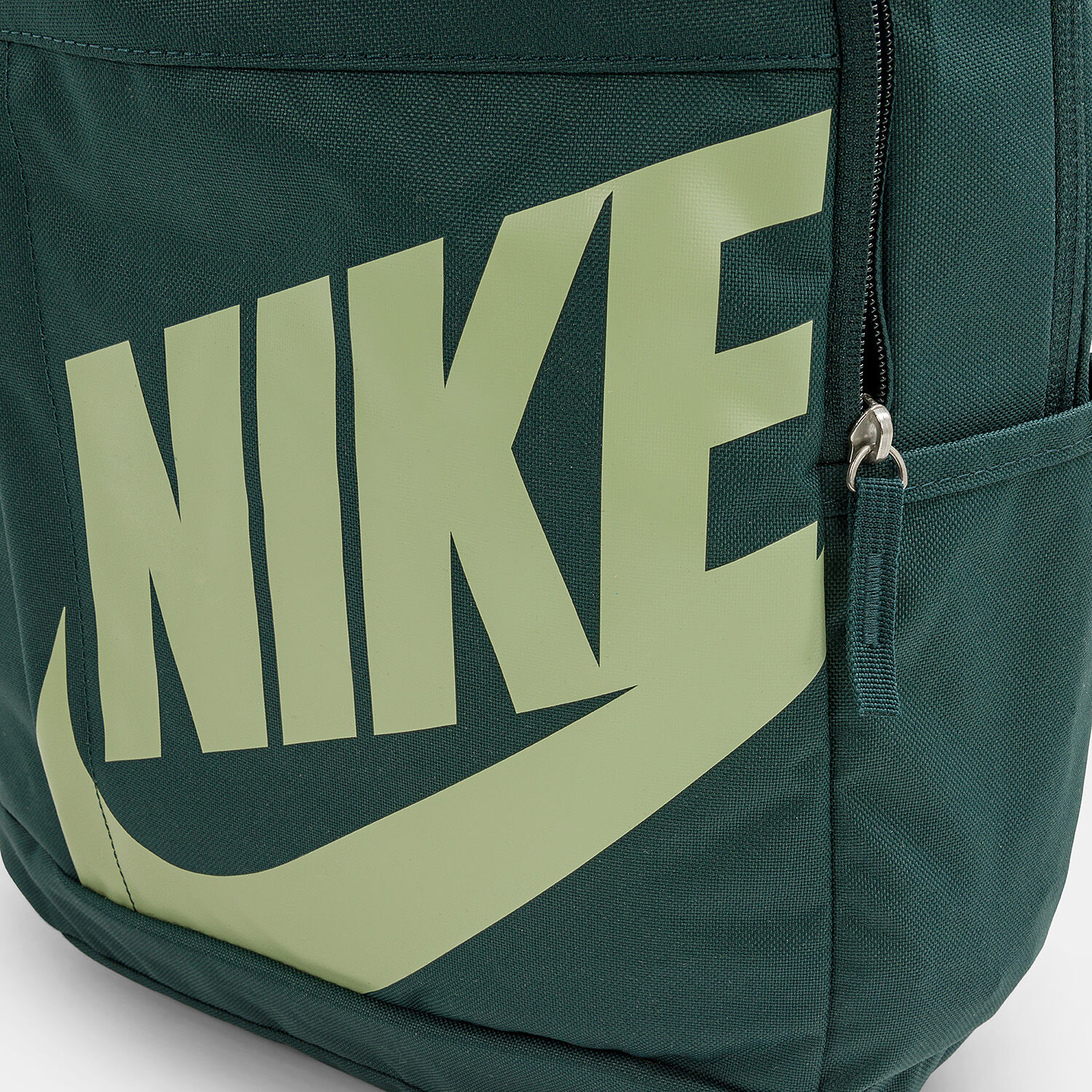 Nike Elemental Backpack 21L green AW LAB