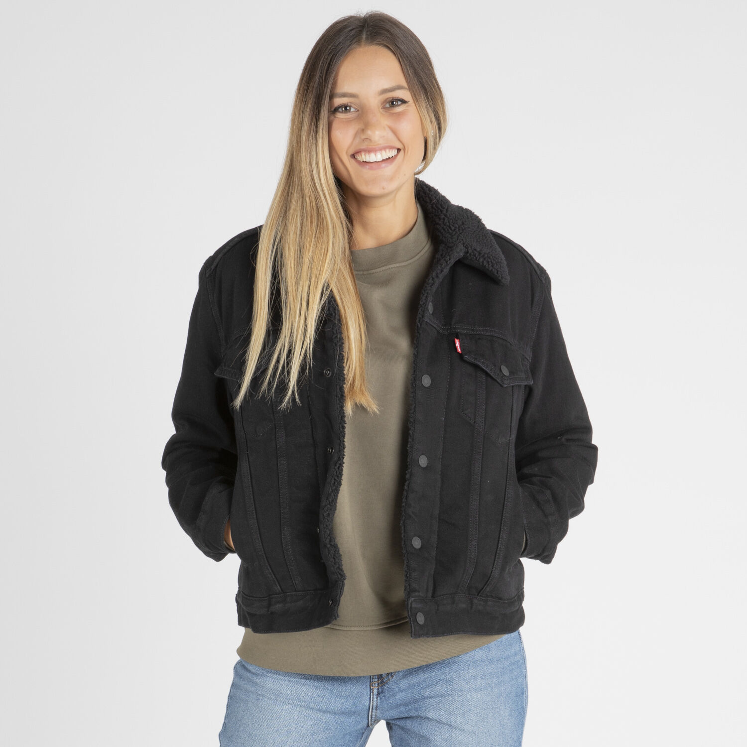 Levi's ex boyfriend sherpa trucker jacket black 2025