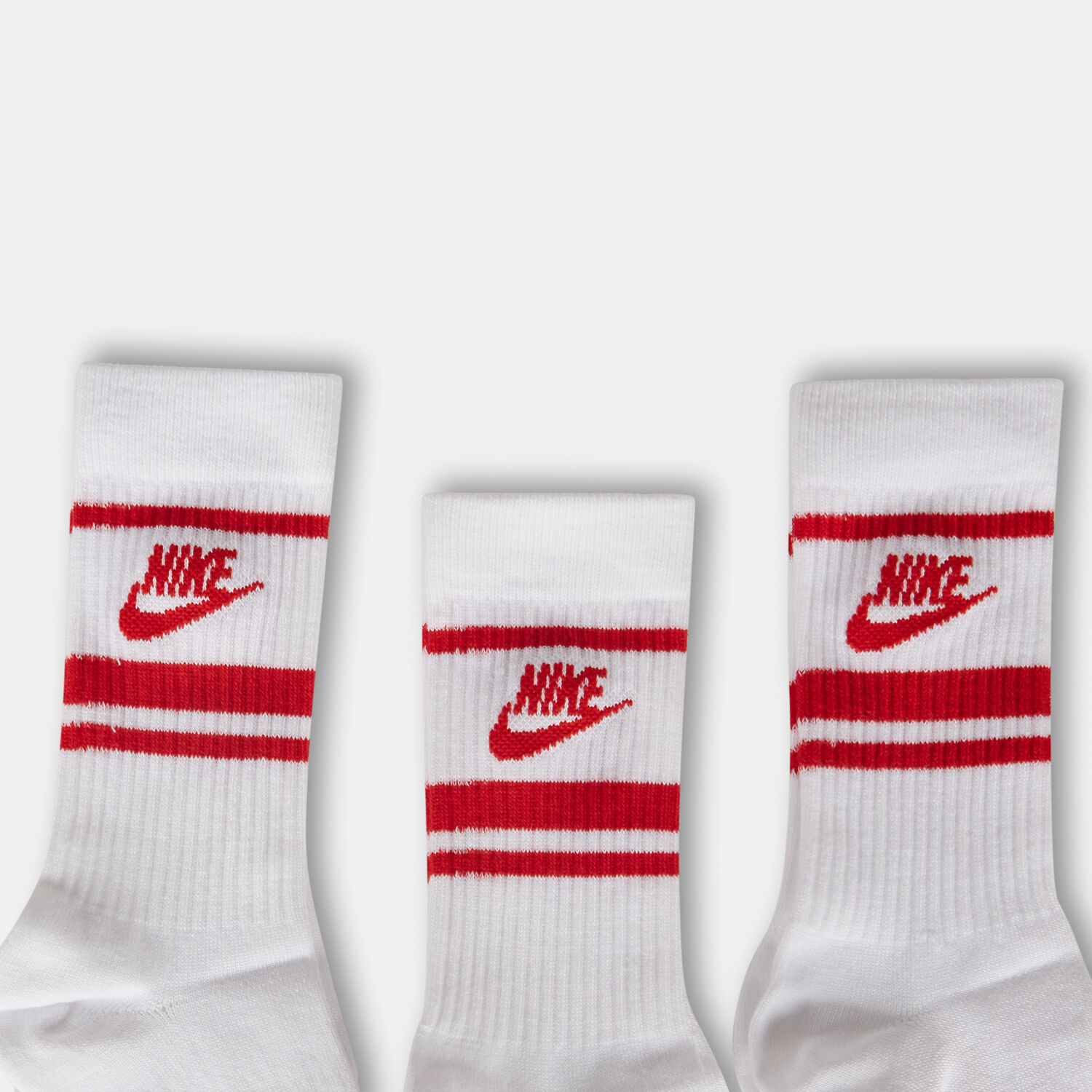 Nike Sportswear Everyday Essential socks 3 pk red and white AW LAB