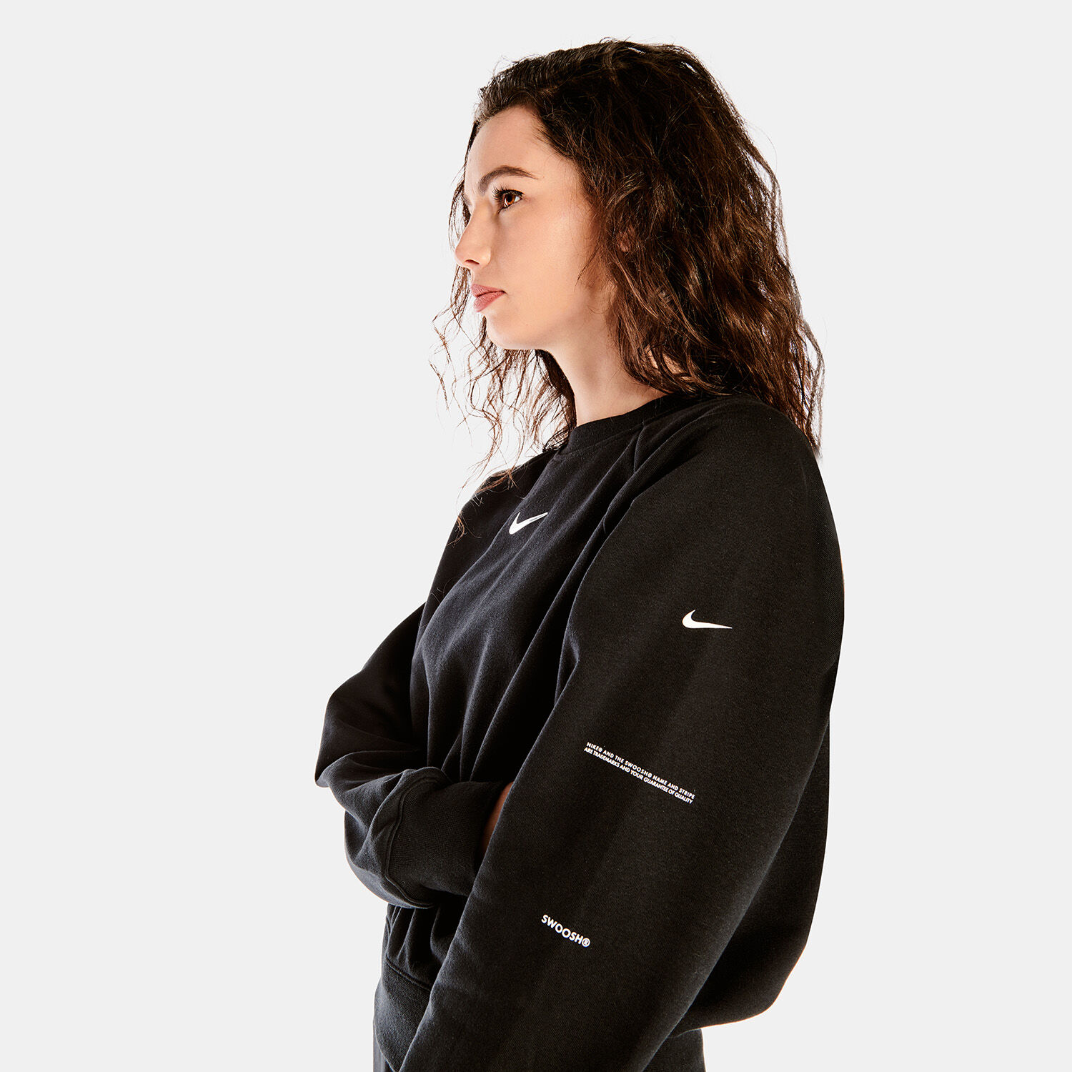 Nike swoosh sweatshirt black clearance