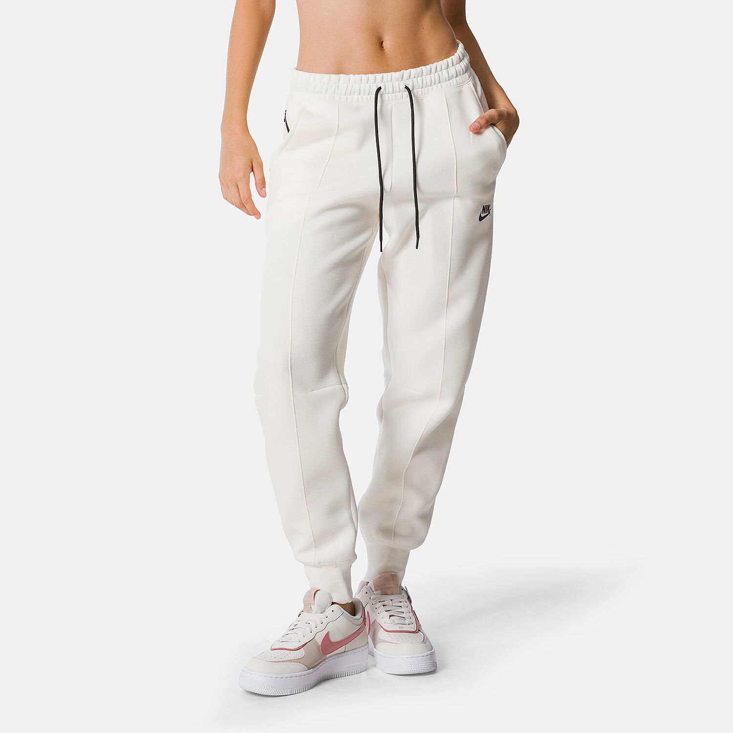 Pantaloni bianchi nike on sale