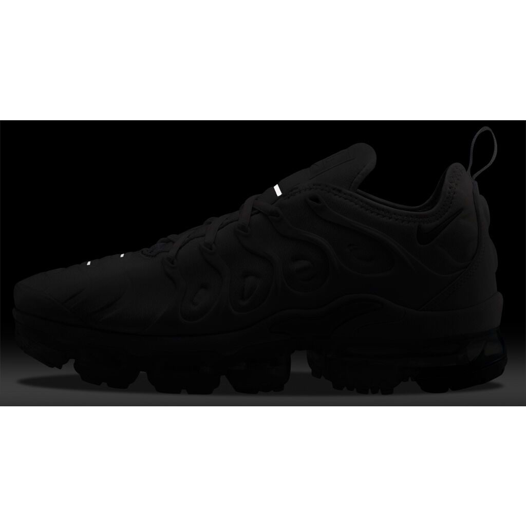 Vapormax on sale aw lab