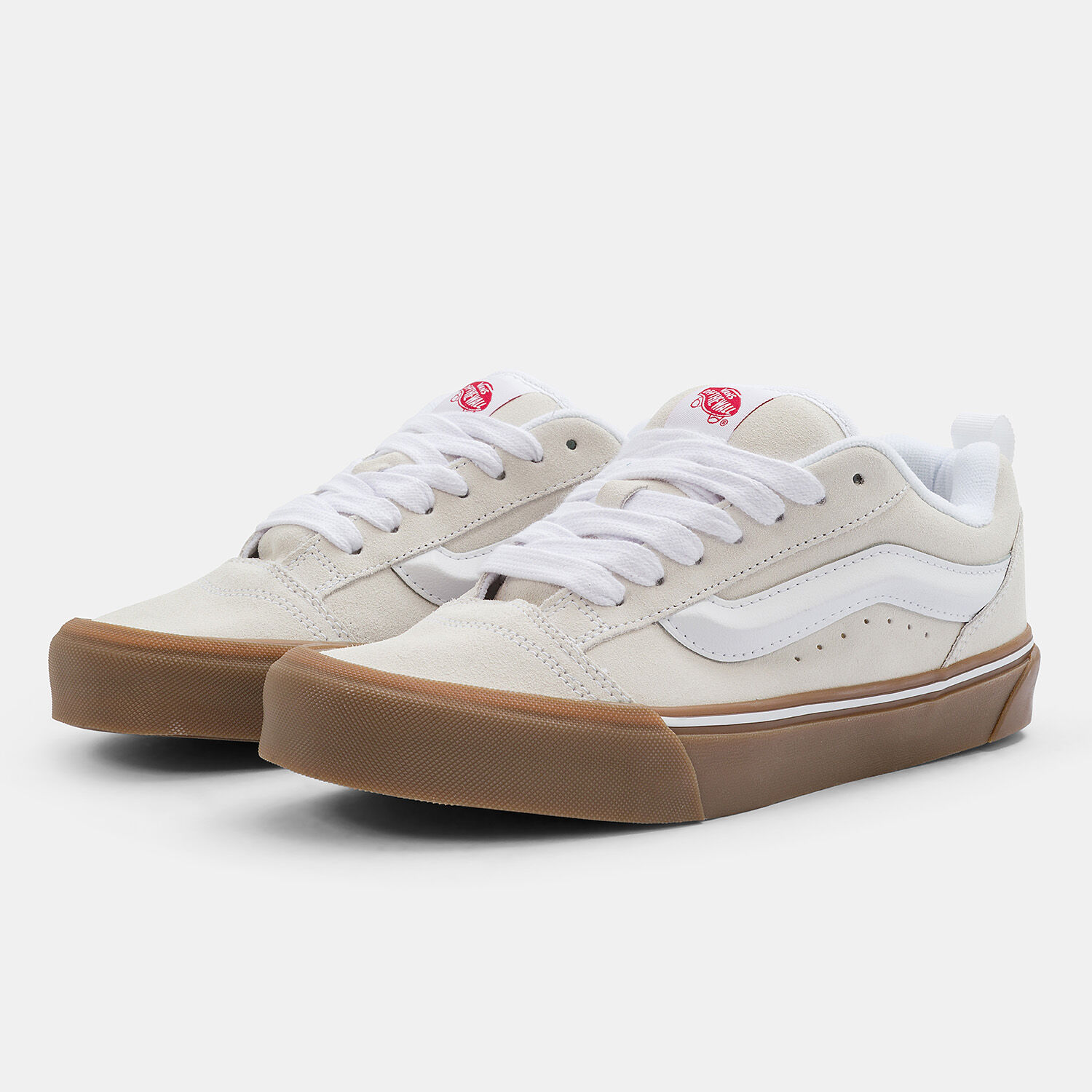 Vans blancos 2025 con beige