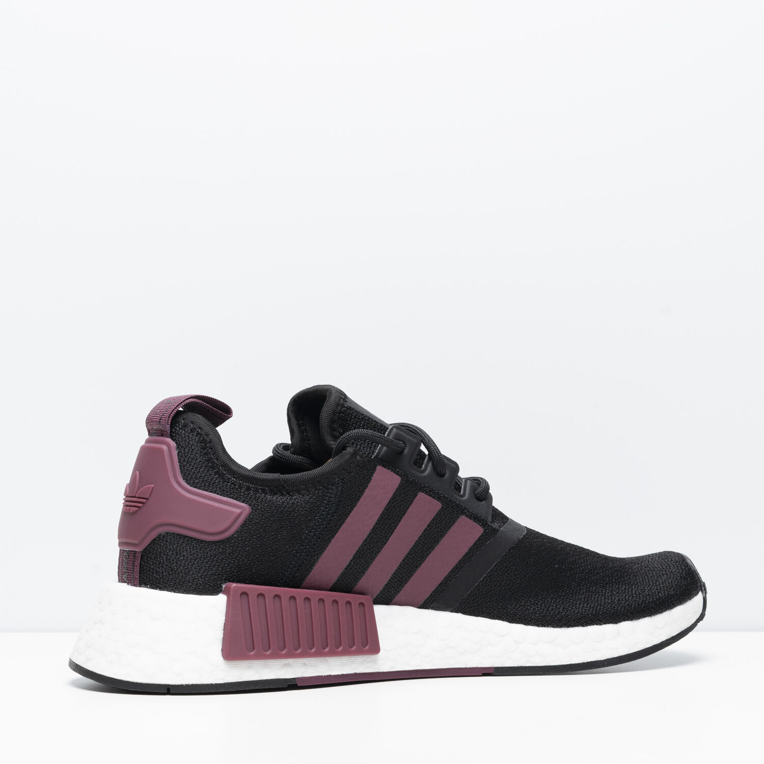 Adidas nmd r1 womens black and pink clearance