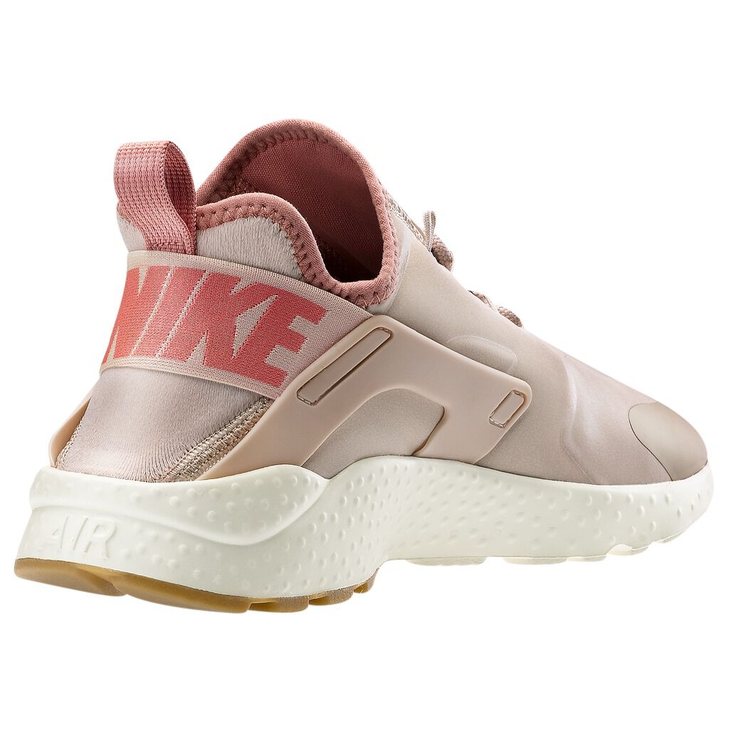 Air huarache shop run ultra pink