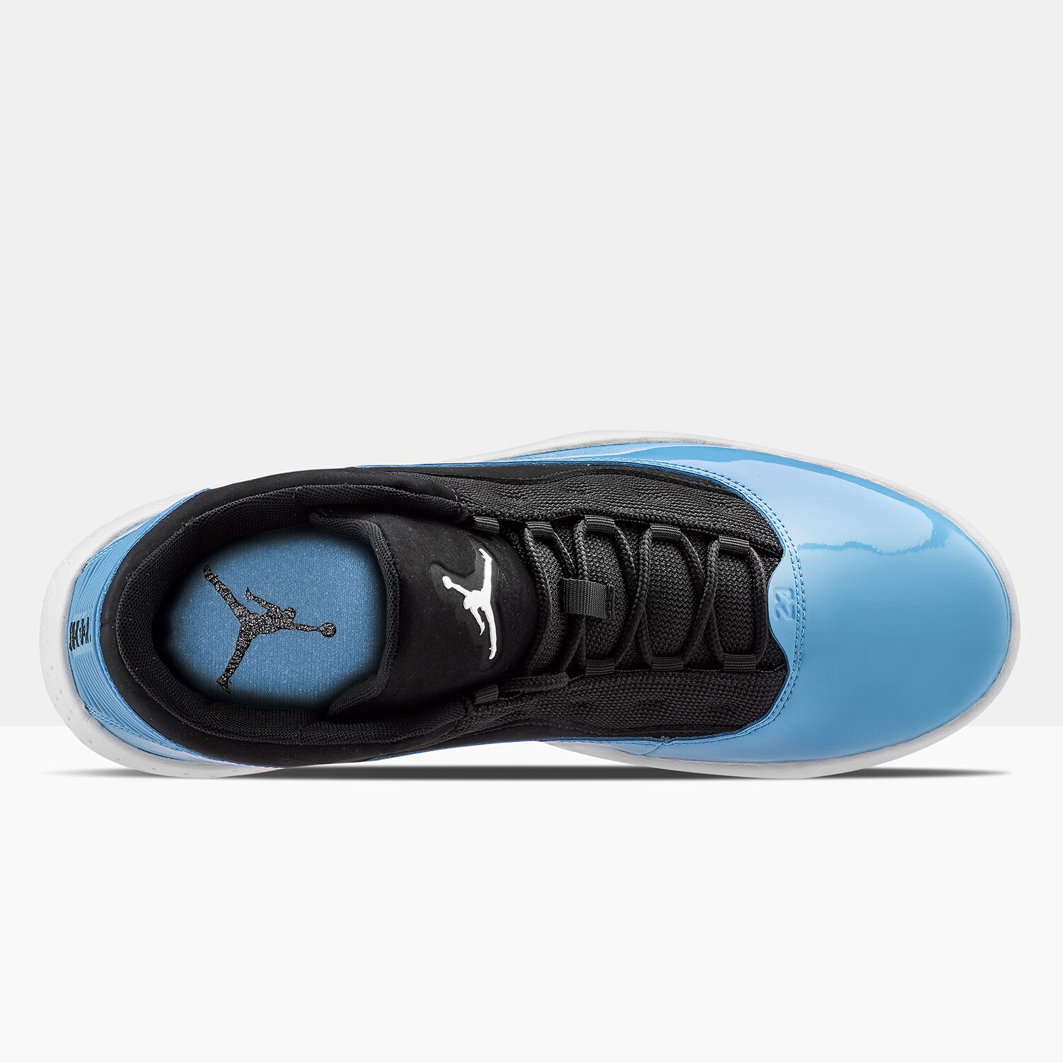 Jordan Max Aura 2 black white and light blue AW LAB