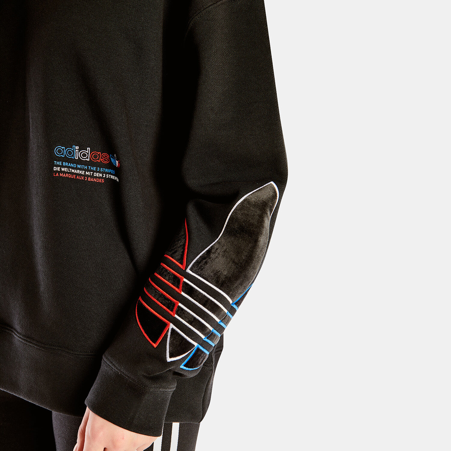 Adidas tricolor trefoil shop velvet sweatshirt
