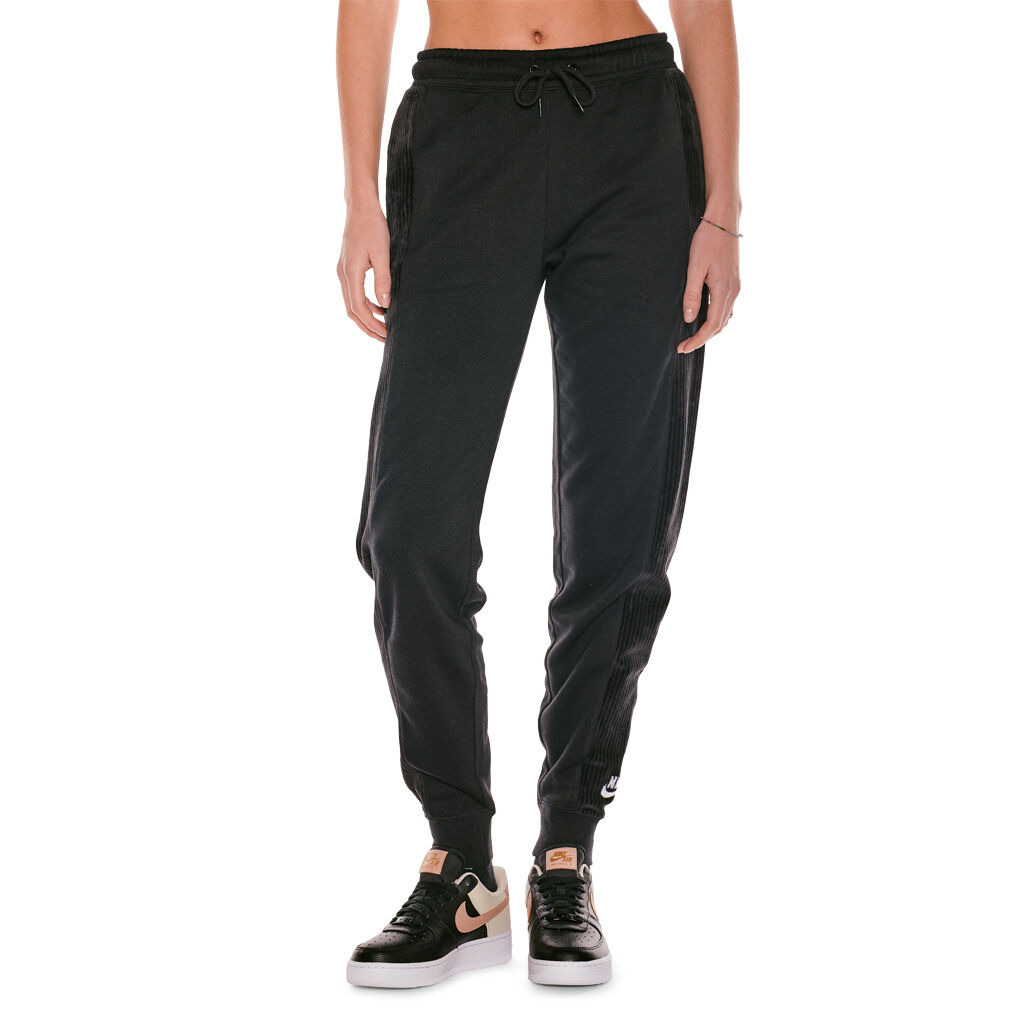 Nike sportswear heritage best sale trousers