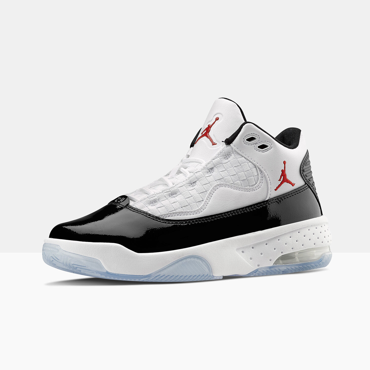 Jordan aura max junior outlet