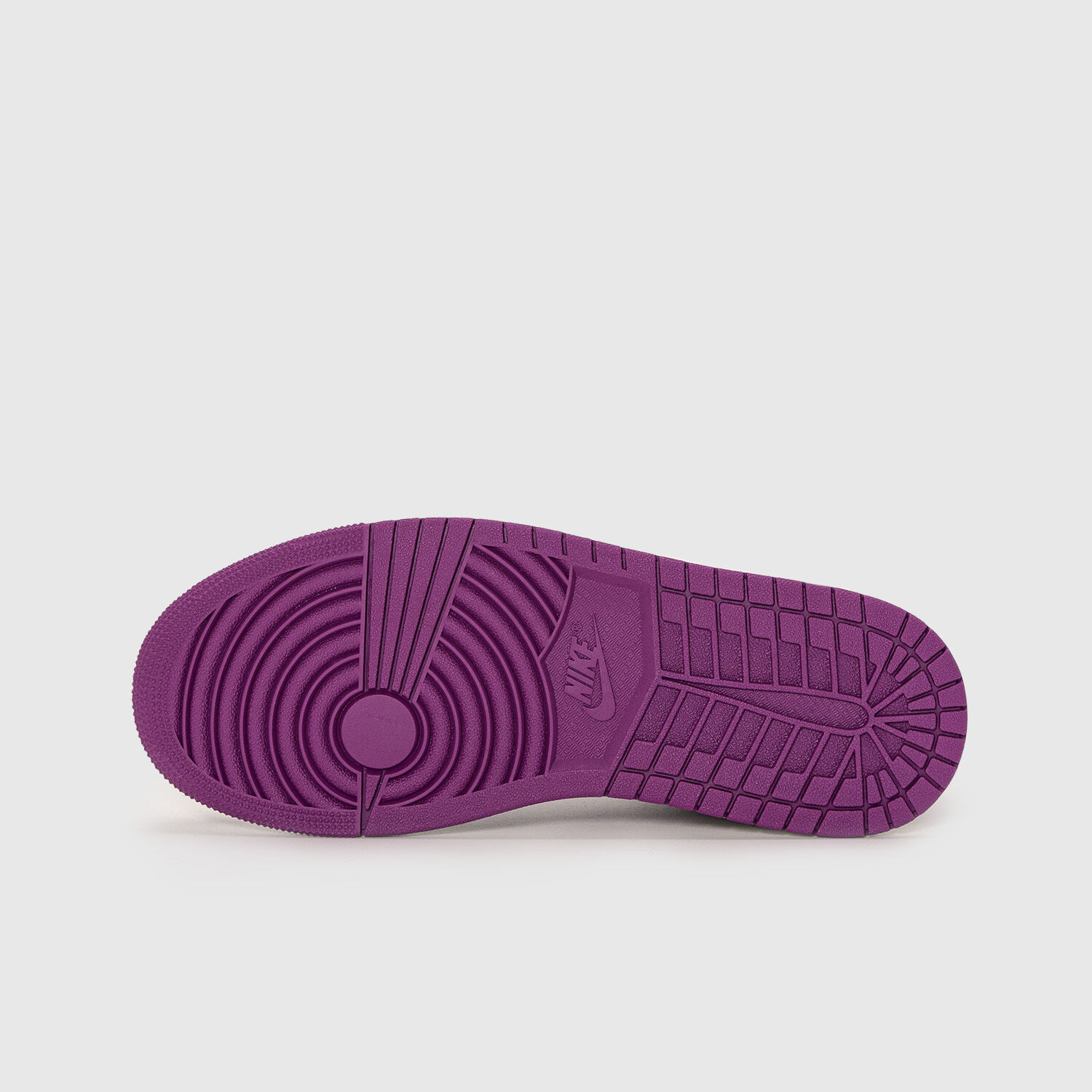 Nike jordan 1 mid magenta sales