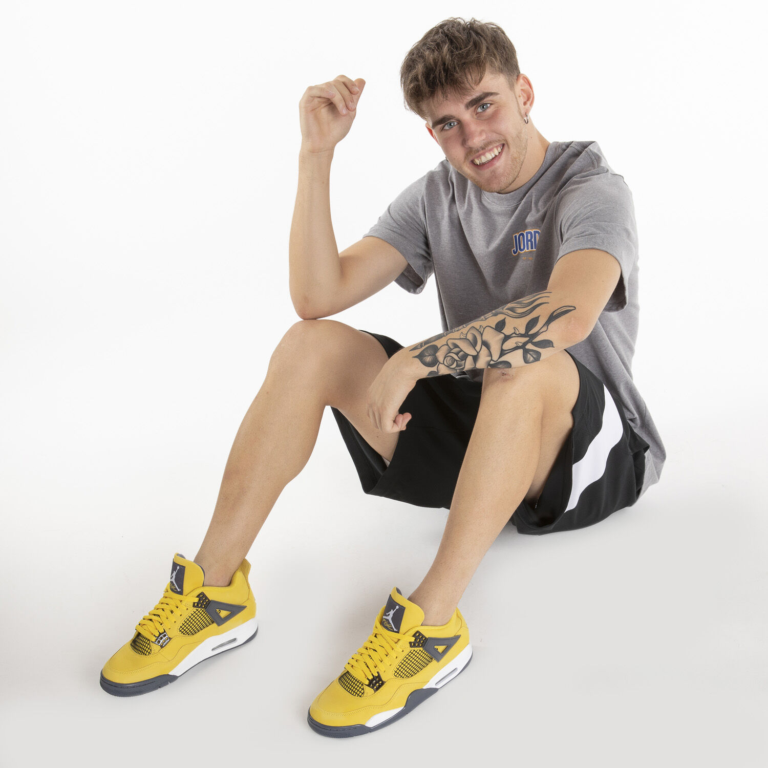 Jordan 4 deals gialle e nere