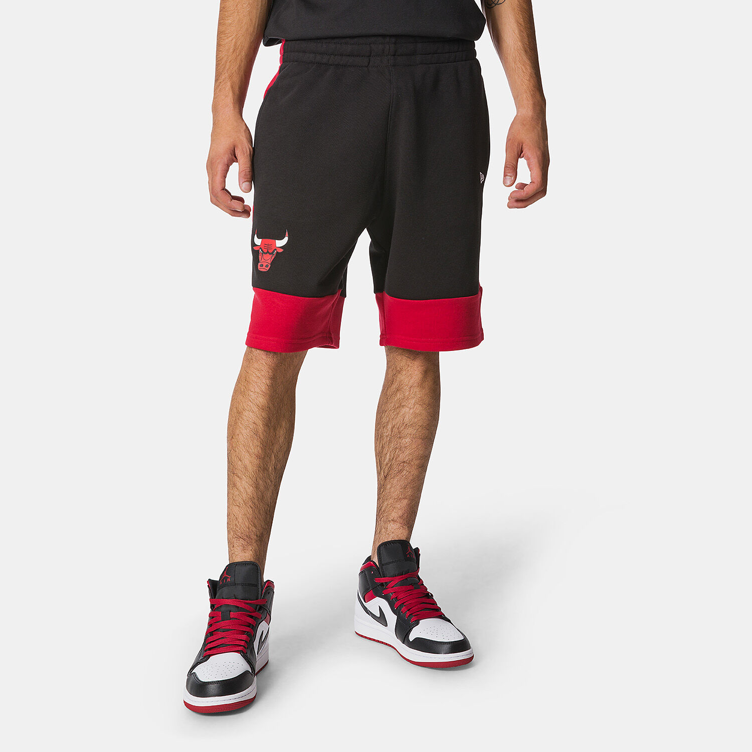 New Era Chicago Bulls NBA Colour Block shorts black red and