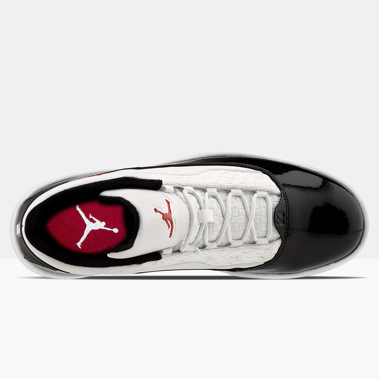 Jordan max hotsell aura 2 gs