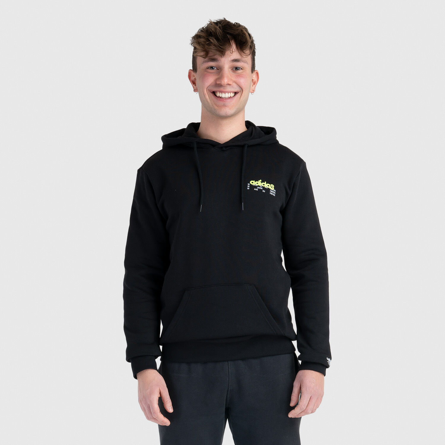 Adidas men's trefoil logo graphic pouch hotsell pocket pullover hoodie
