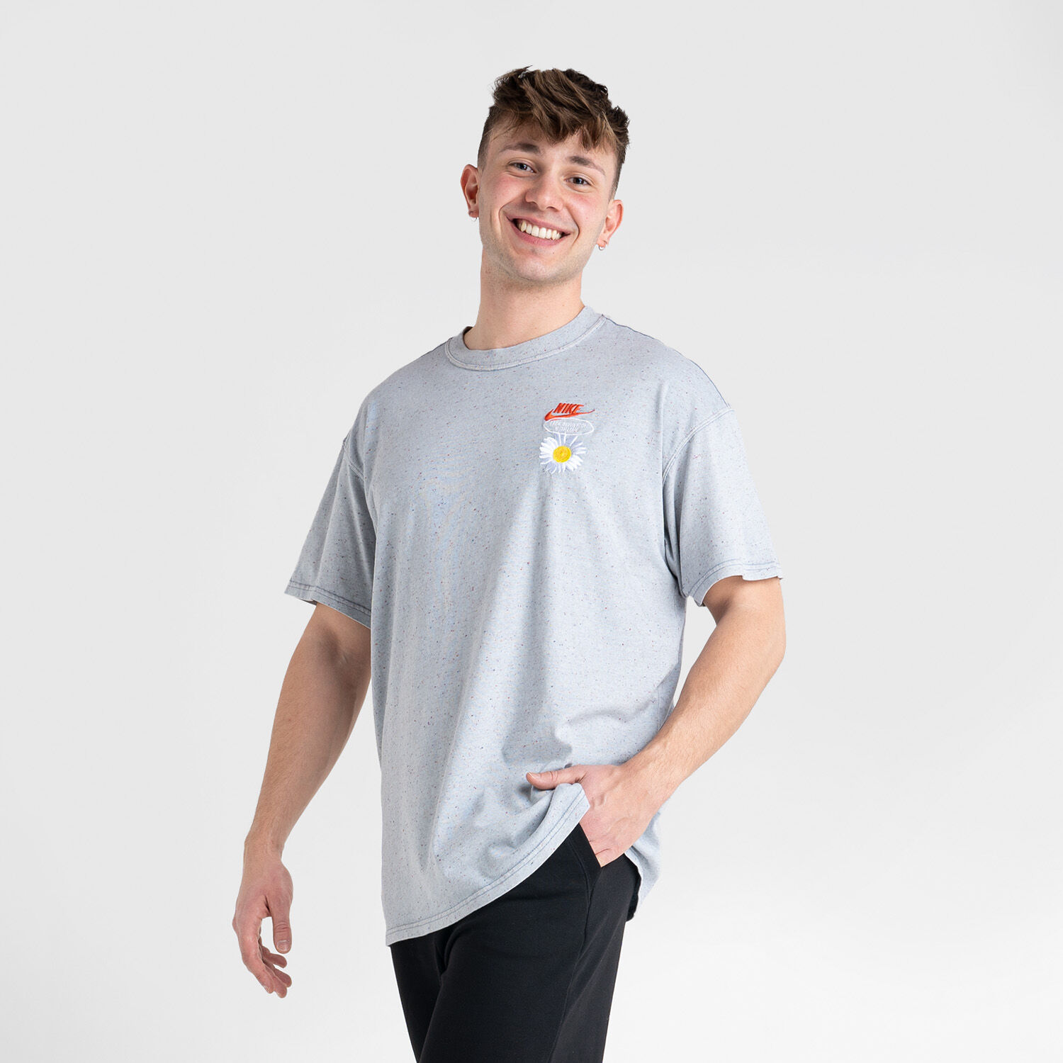 Nike flower t sales shirt