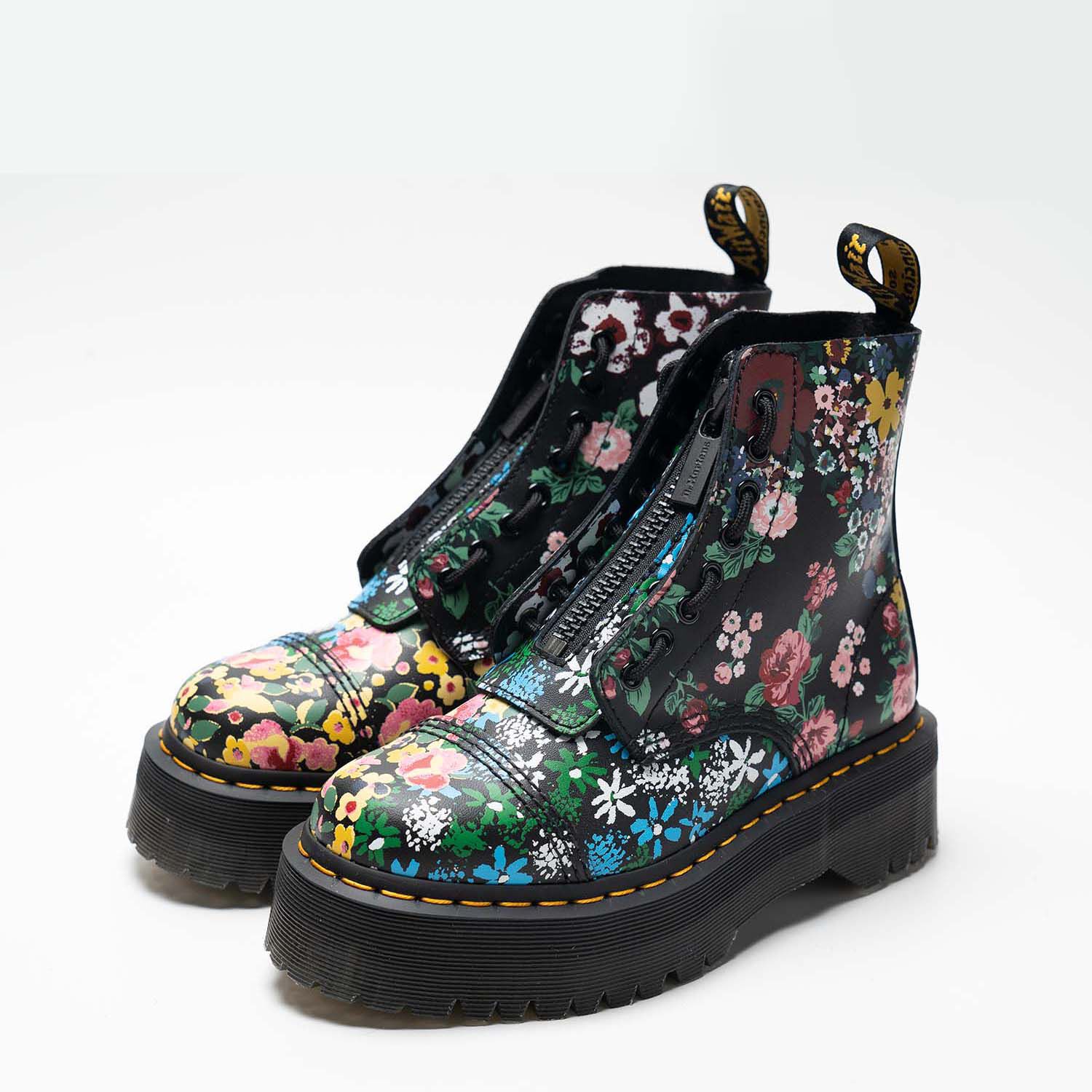 Boots Dr Martens Sinclair AW LAB
