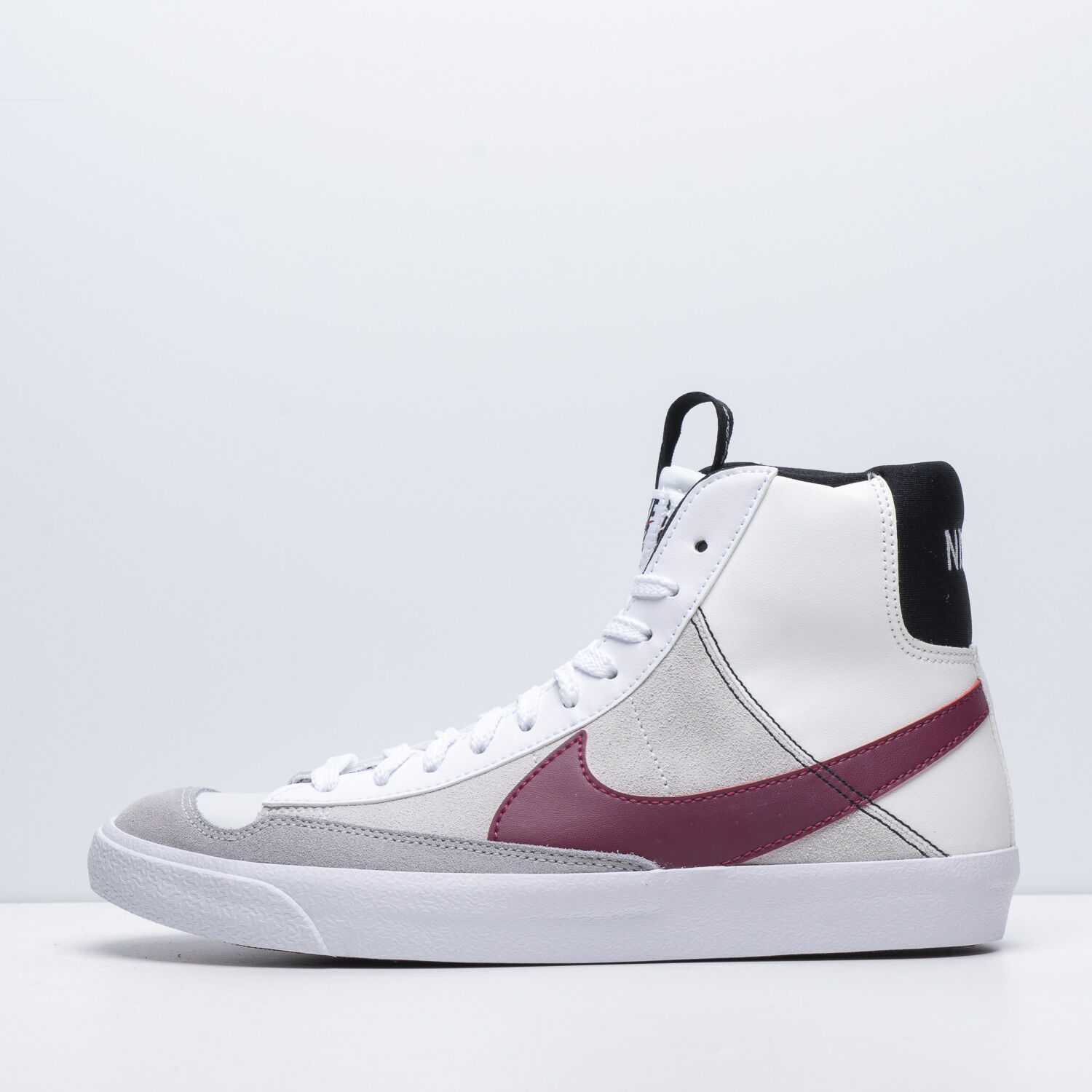 Nike sales blazer burdeos