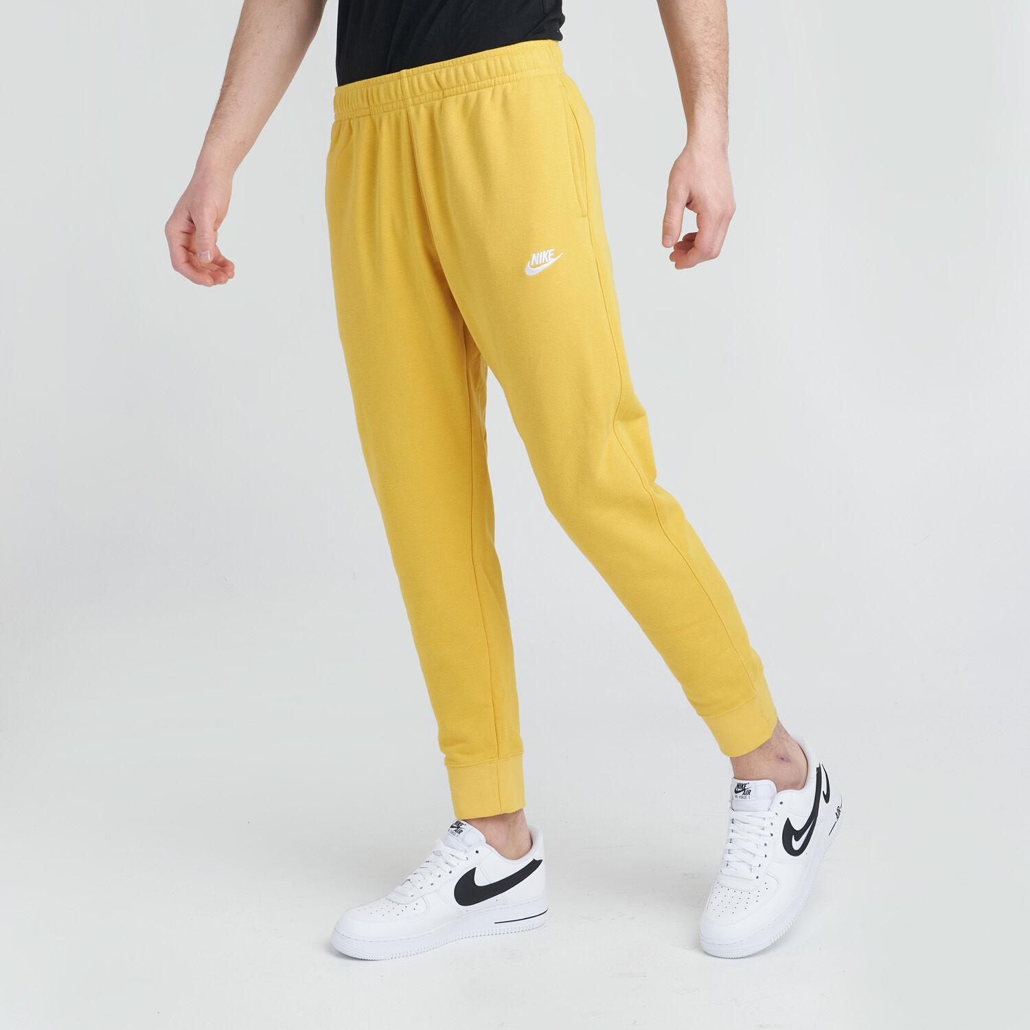 Nike nsw yellow store