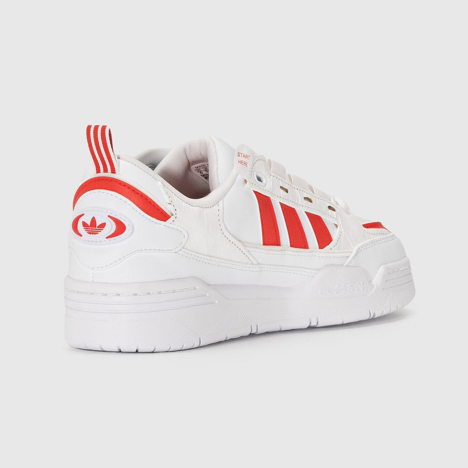Nike 2000 sales rojas