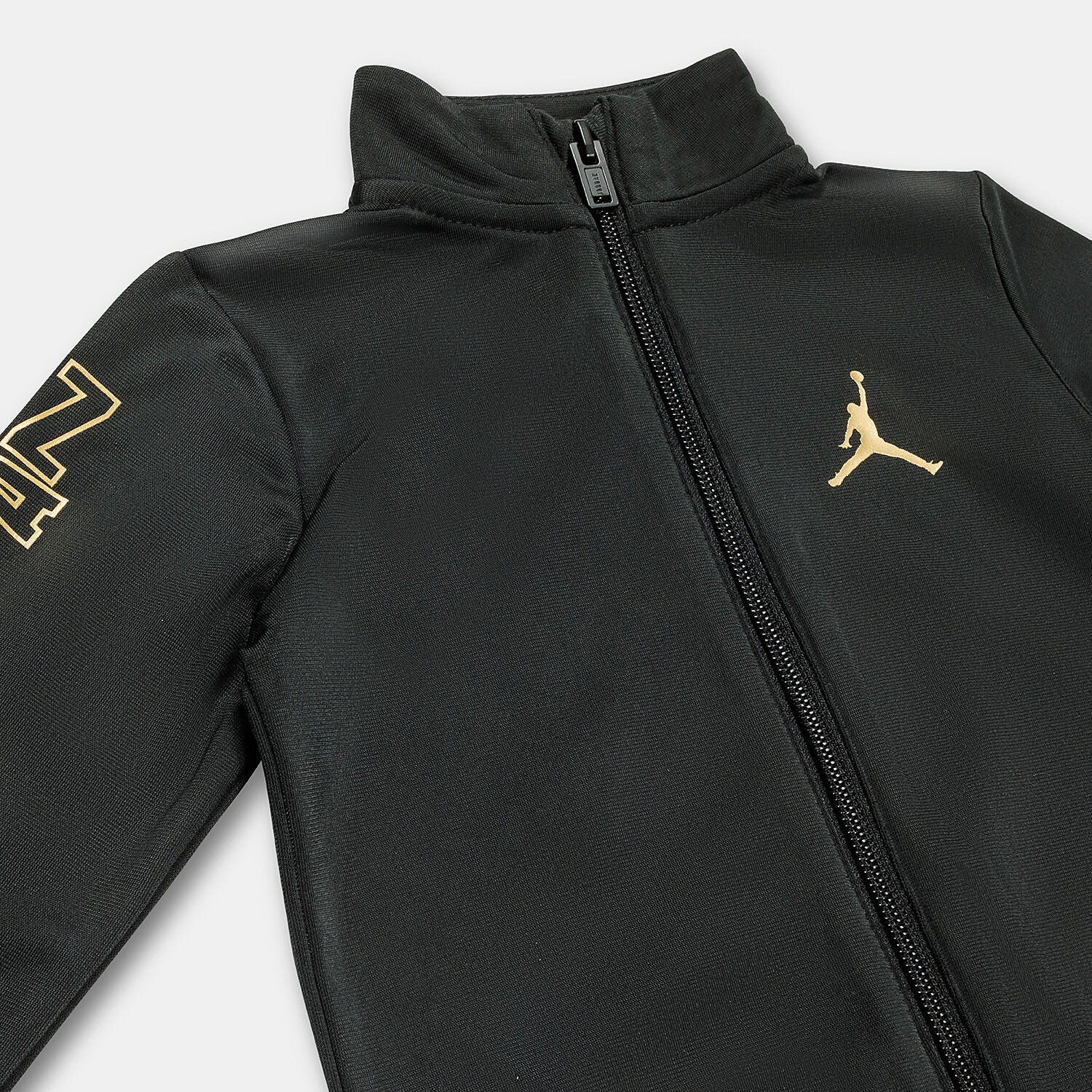 Gold and white jordan hot sale jacket