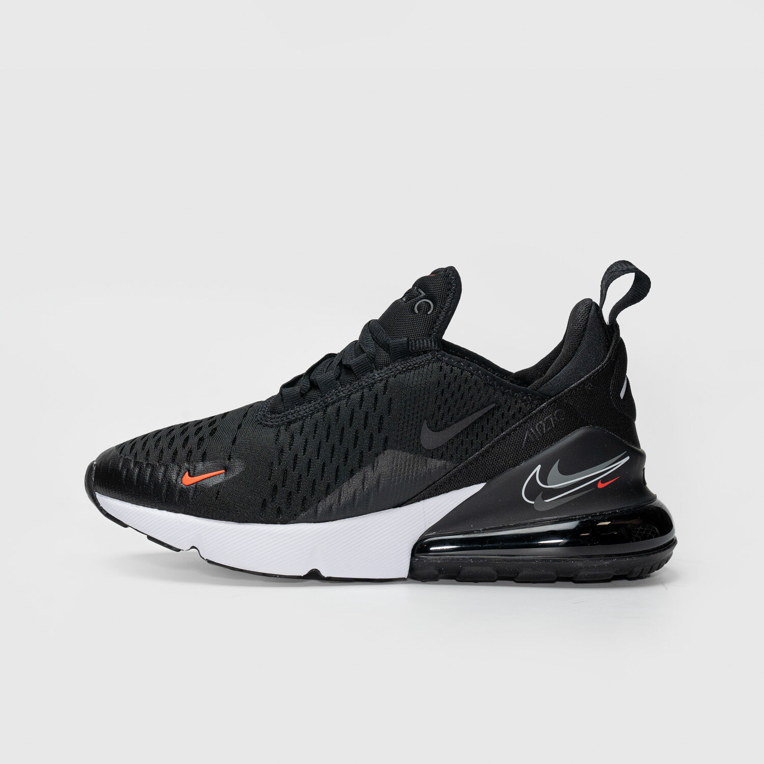 Black junior nike 270 sale