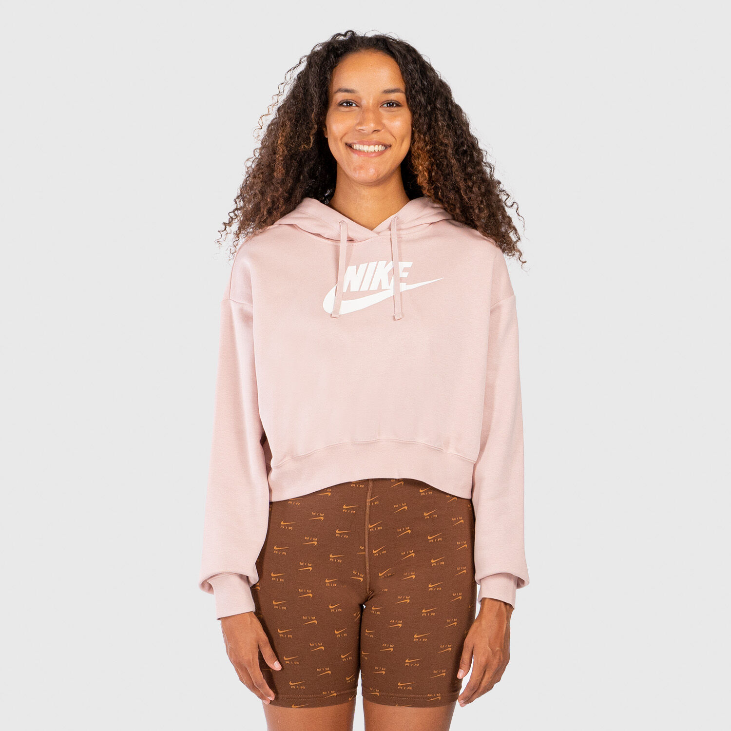 Felpa nike essentials sales