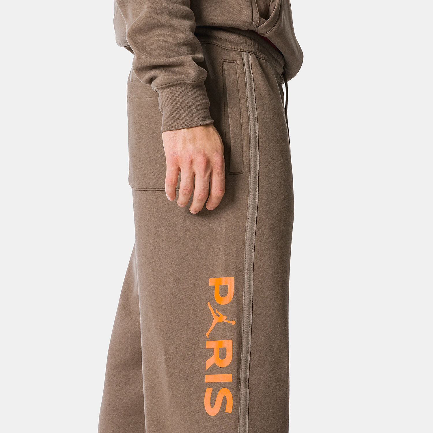 Paris saint best sale germain sweatpants