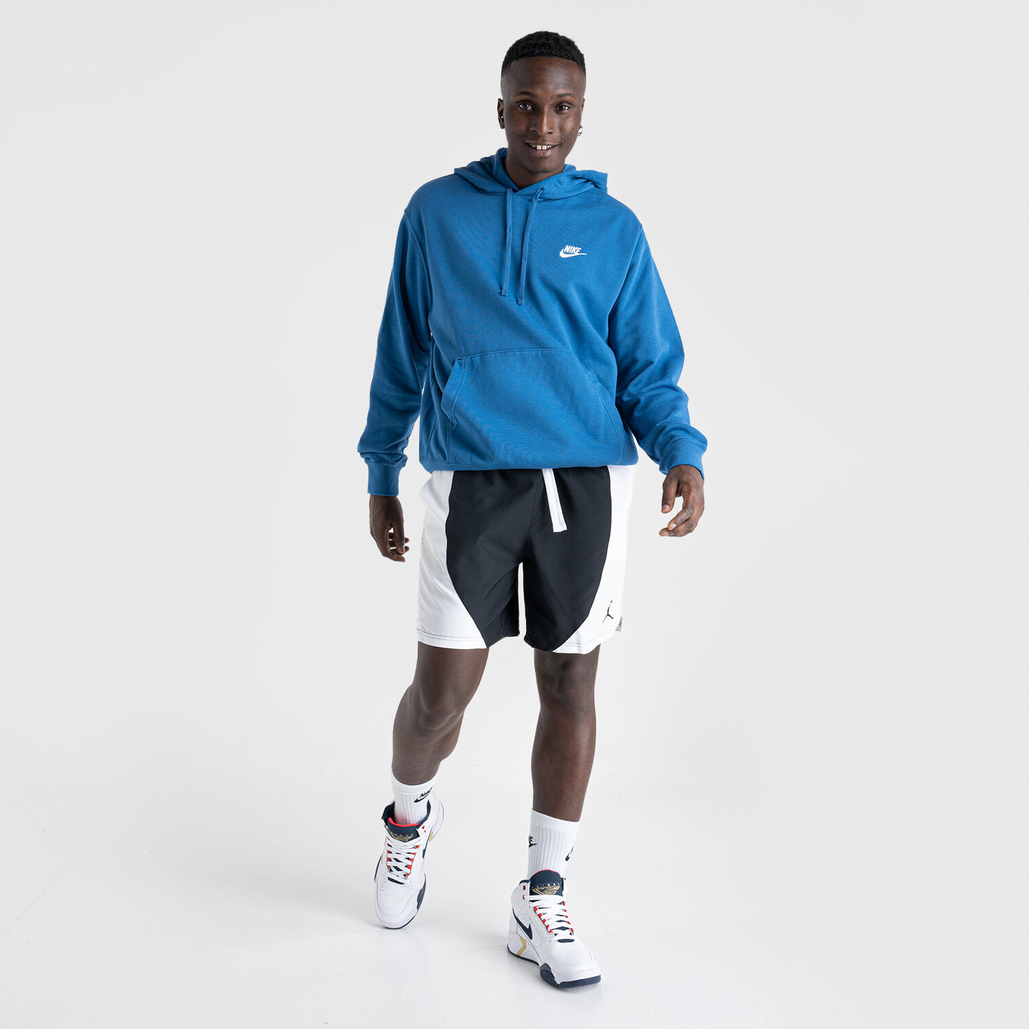Nike Sportswear Club sweatshirt dark blue AW LAB