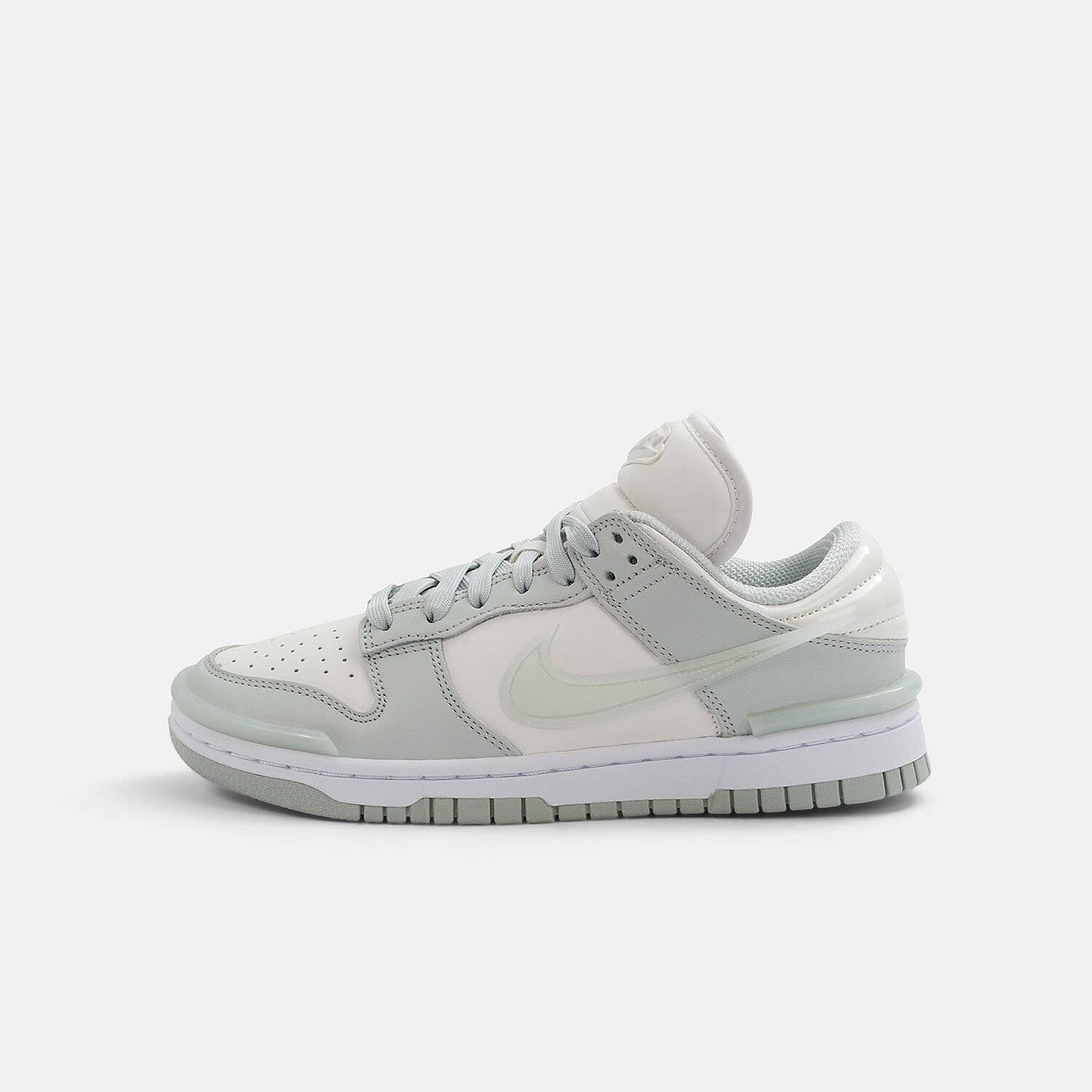 Silver nike colori top