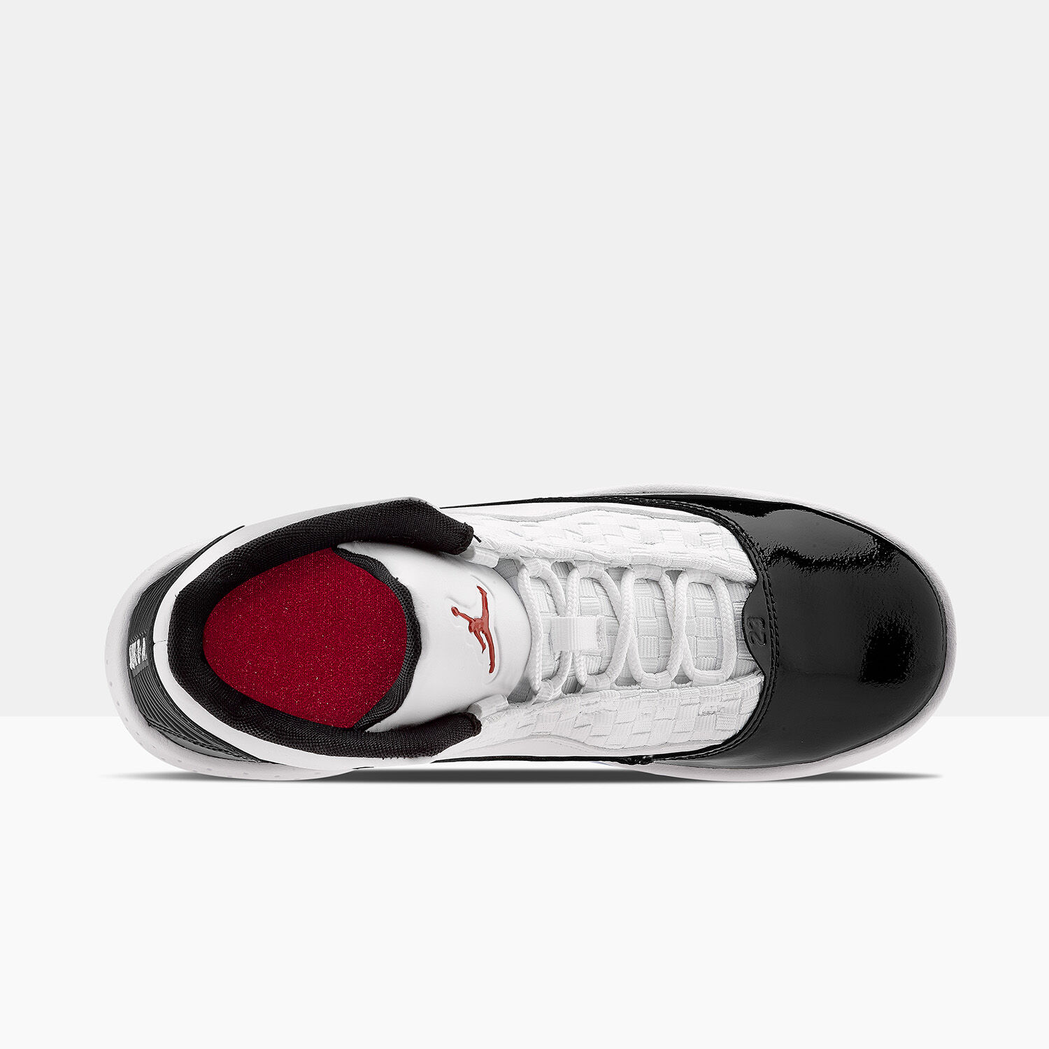 Jordan max store aura 2 junior